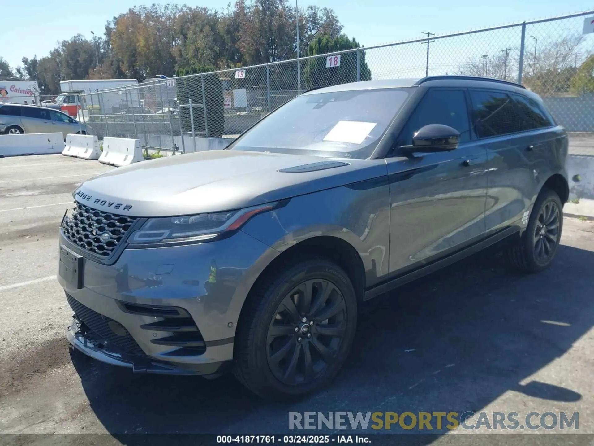 2 Фотография поврежденного автомобиля SALYL2FV7KA226695 LAND ROVER RANGE ROVER VELAR 2019