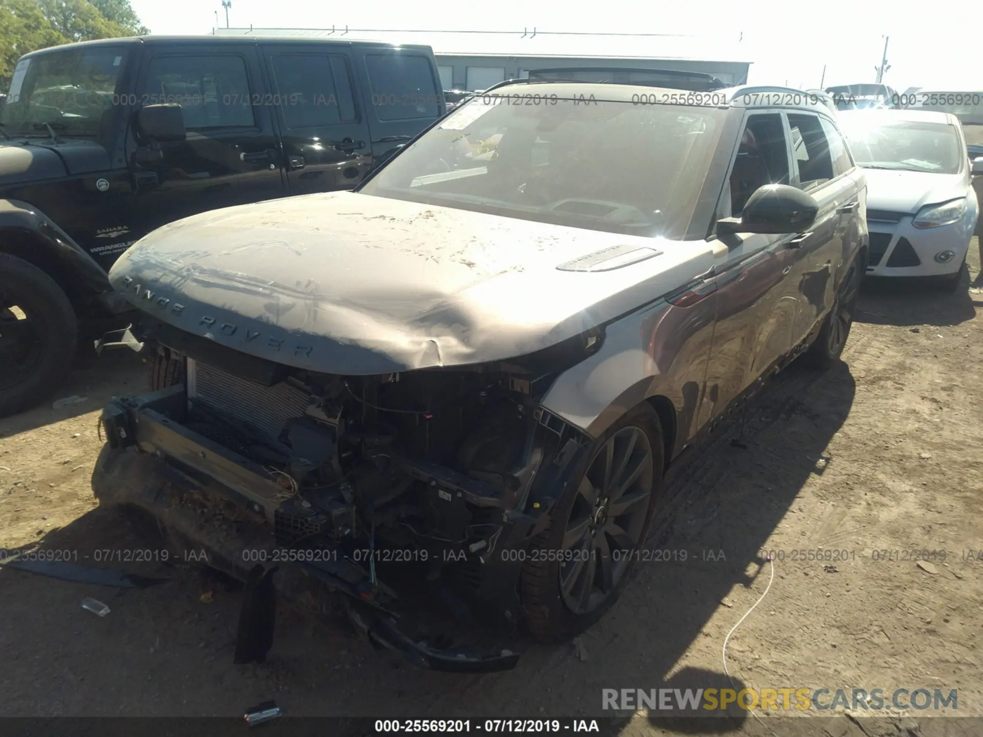 2 Photograph of a damaged car SALYM2EV7KA794427 LAND ROVER RANGE ROVER VELAR 2019