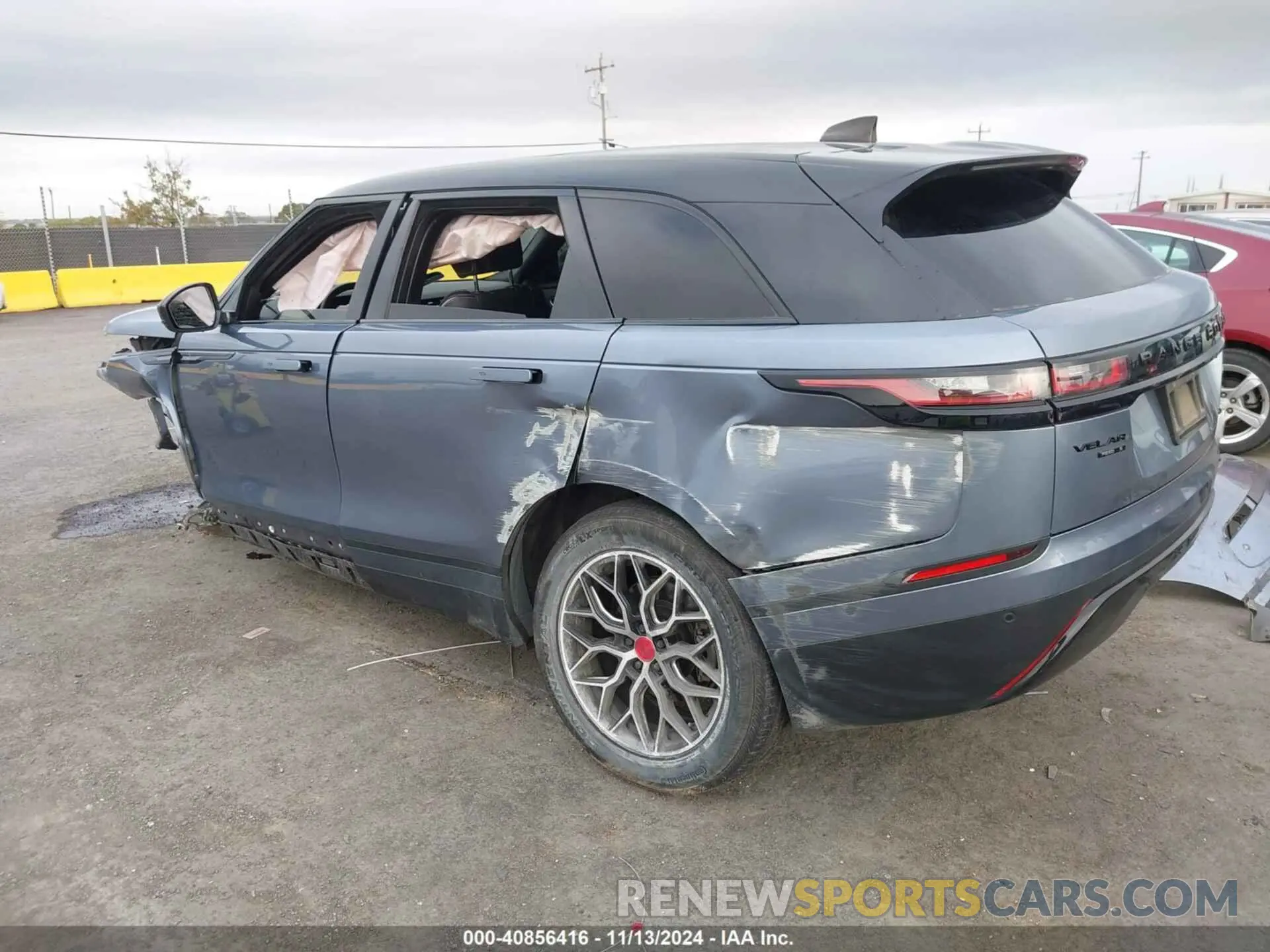 3 Photograph of a damaged car SALYB2EX1LA290495 LAND ROVER RANGE ROVER VELAR 2020