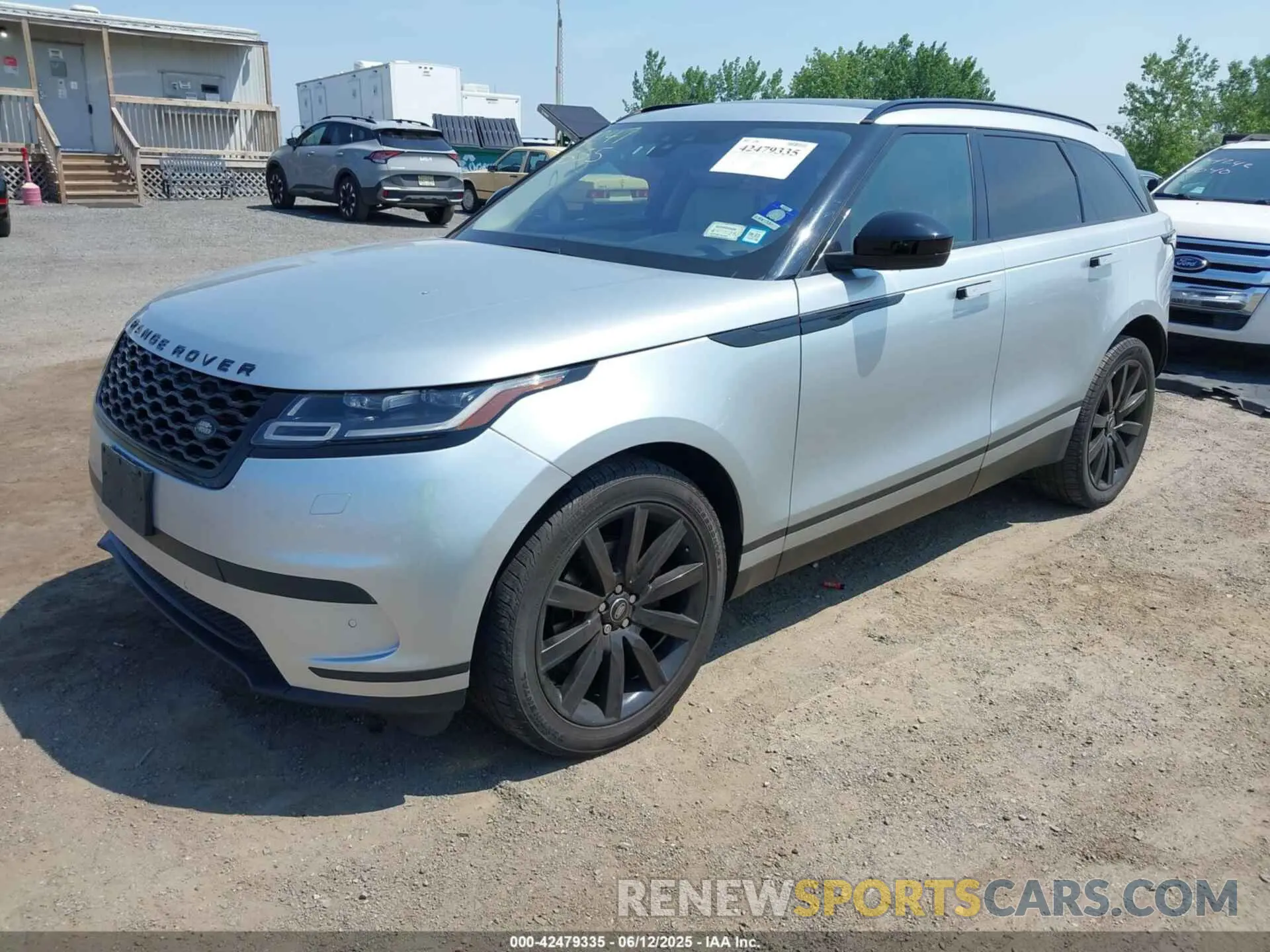 2 Фотография поврежденного автомобиля SALYB2EX4LA242330 LAND ROVER RANGE ROVER VELAR 2020