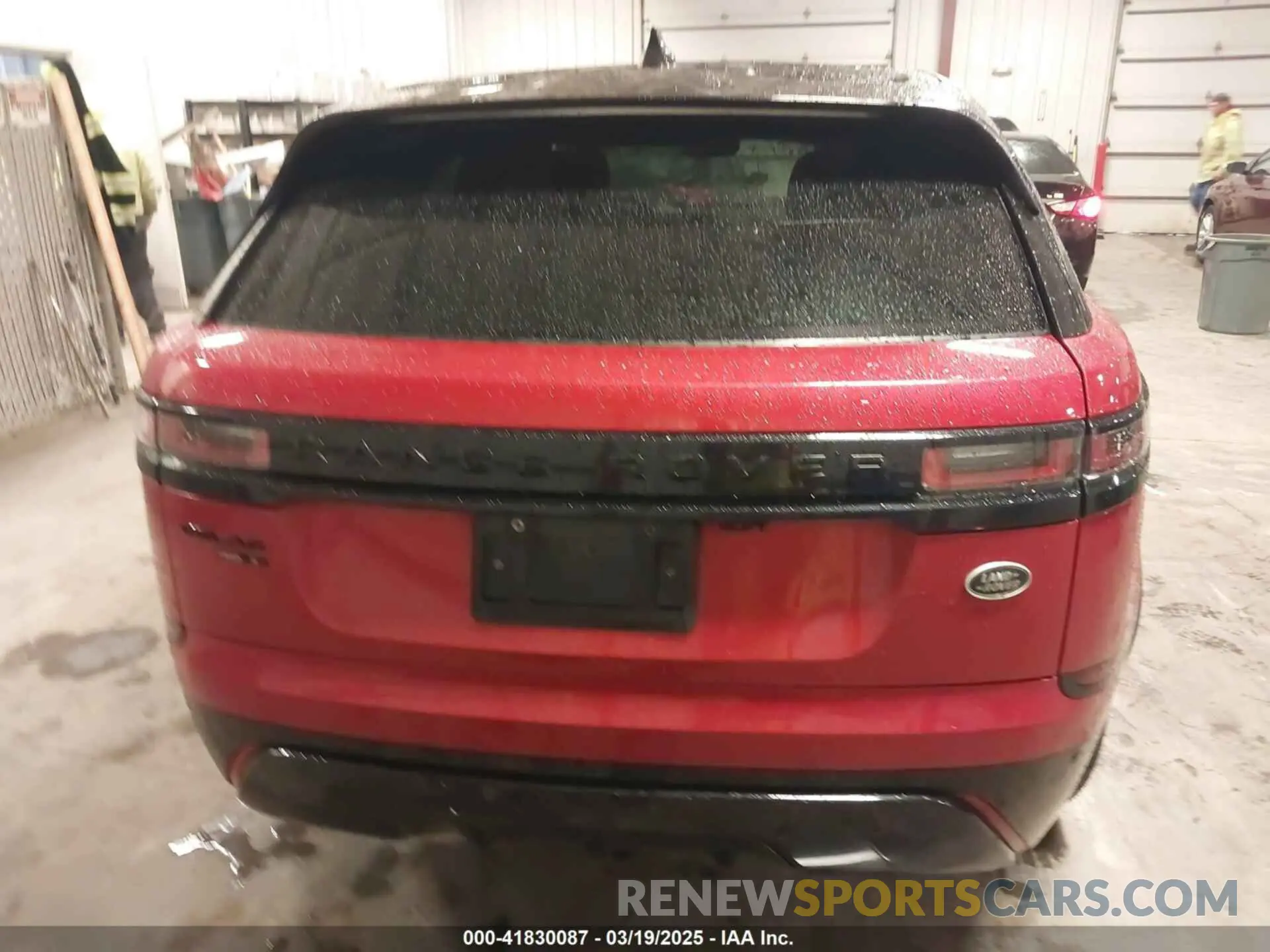 17 Photograph of a damaged car SALYK2EX1LA247839 LAND ROVER RANGE ROVER VELAR 2020