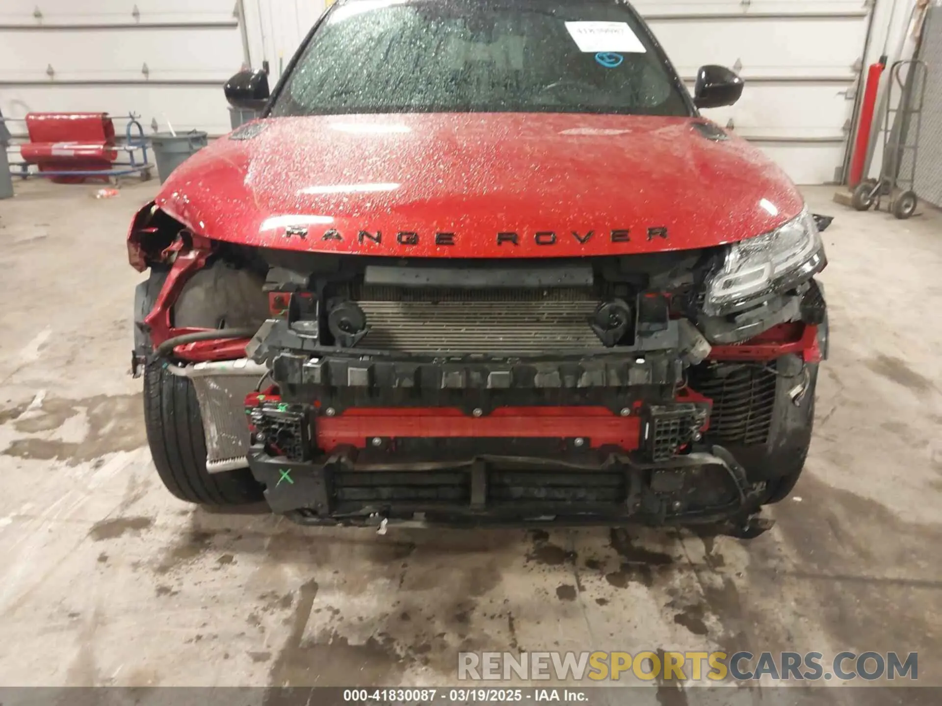 6 Photograph of a damaged car SALYK2EX1LA247839 LAND ROVER RANGE ROVER VELAR 2020