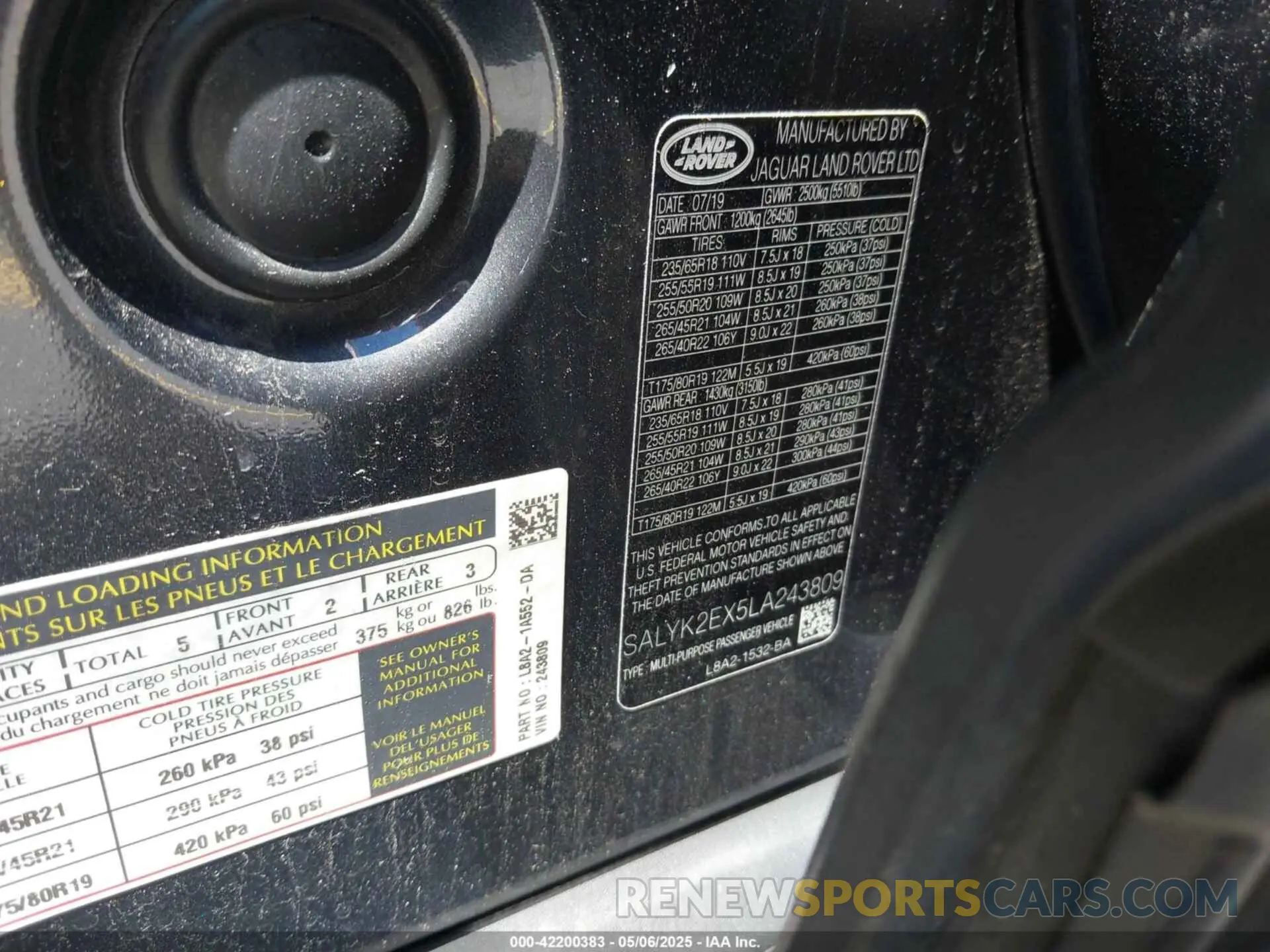 9 Photograph of a damaged car SALYK2EX5LA243809 LAND ROVER RANGE ROVER VELAR 2020