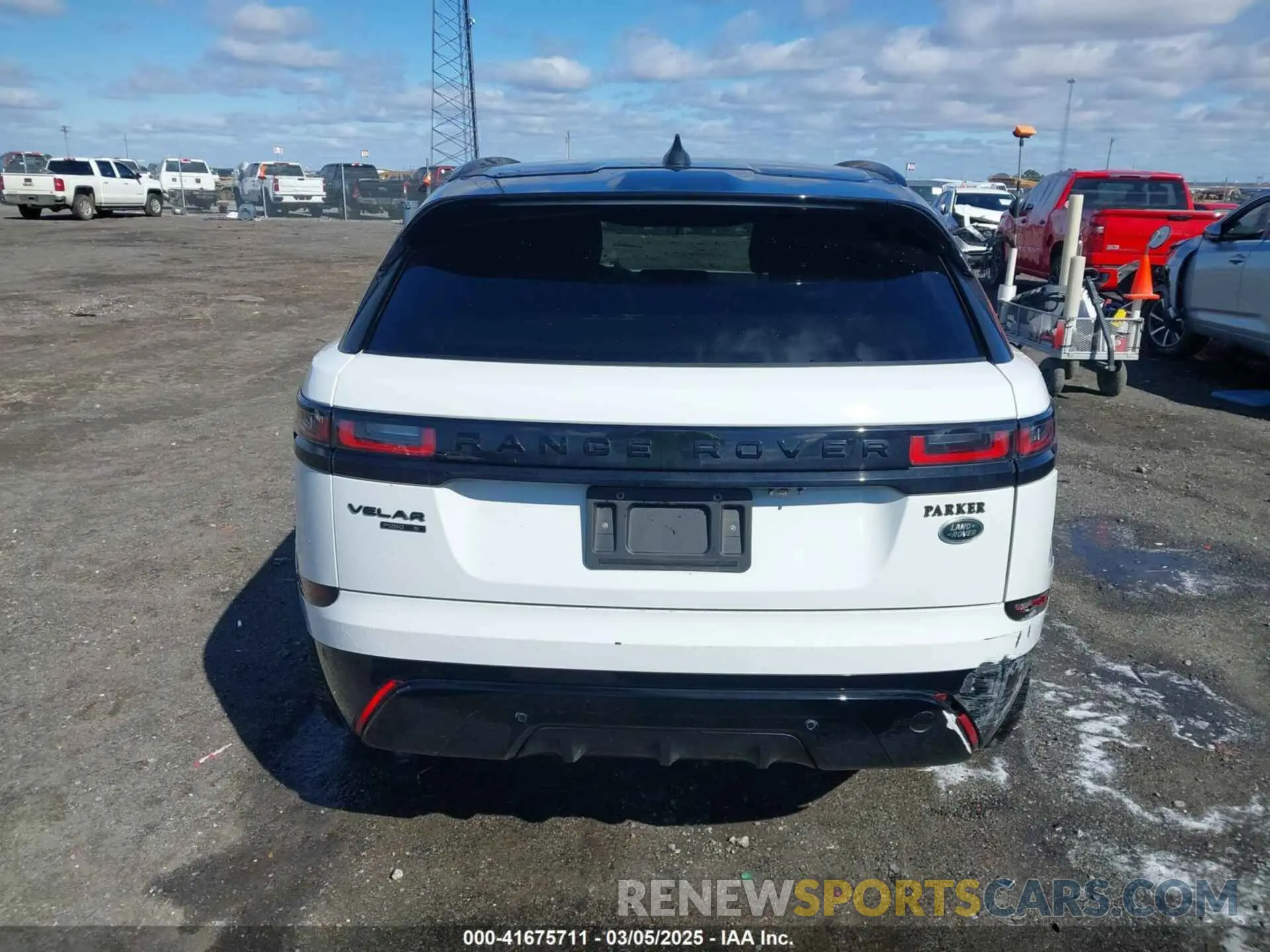 16 Photograph of a damaged car SALYK2EX8LA262225 LAND ROVER RANGE ROVER VELAR 2020