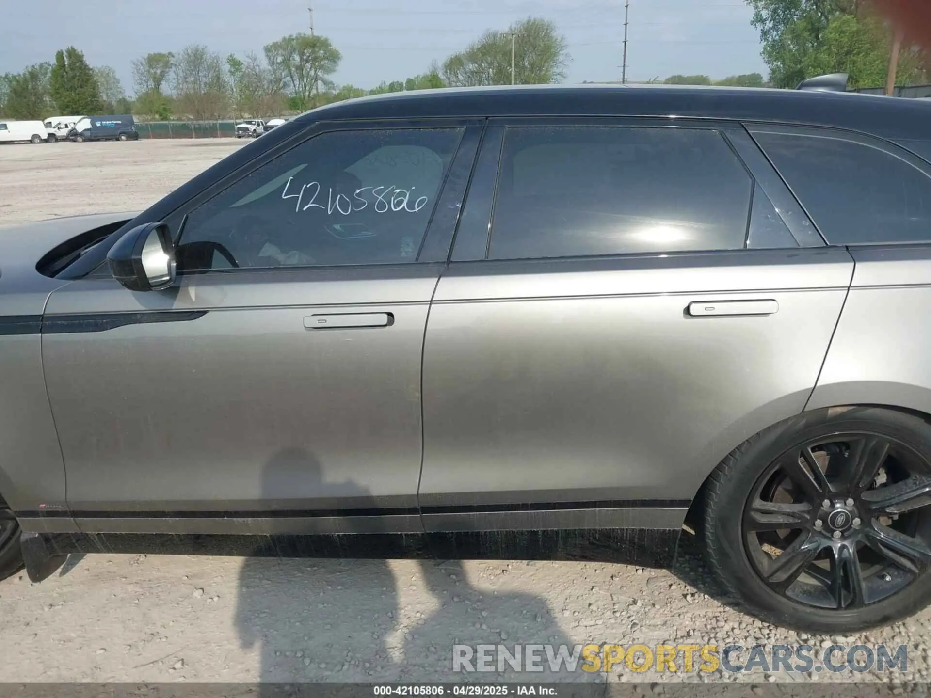 14 Фотография поврежденного автомобиля SALYK2FV8LA243025 LAND ROVER RANGE ROVER VELAR 2020
