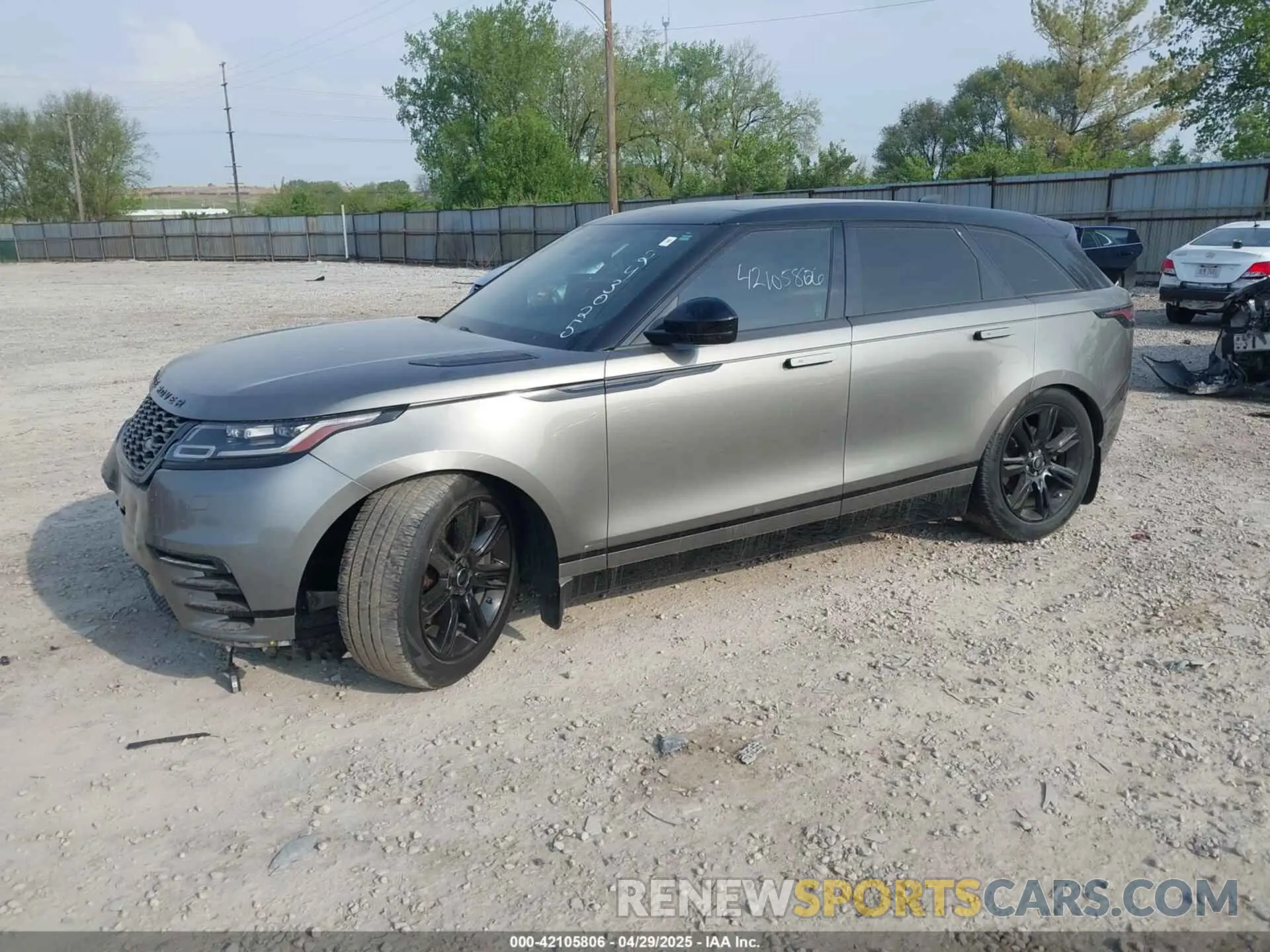 2 Фотография поврежденного автомобиля SALYK2FV8LA243025 LAND ROVER RANGE ROVER VELAR 2020