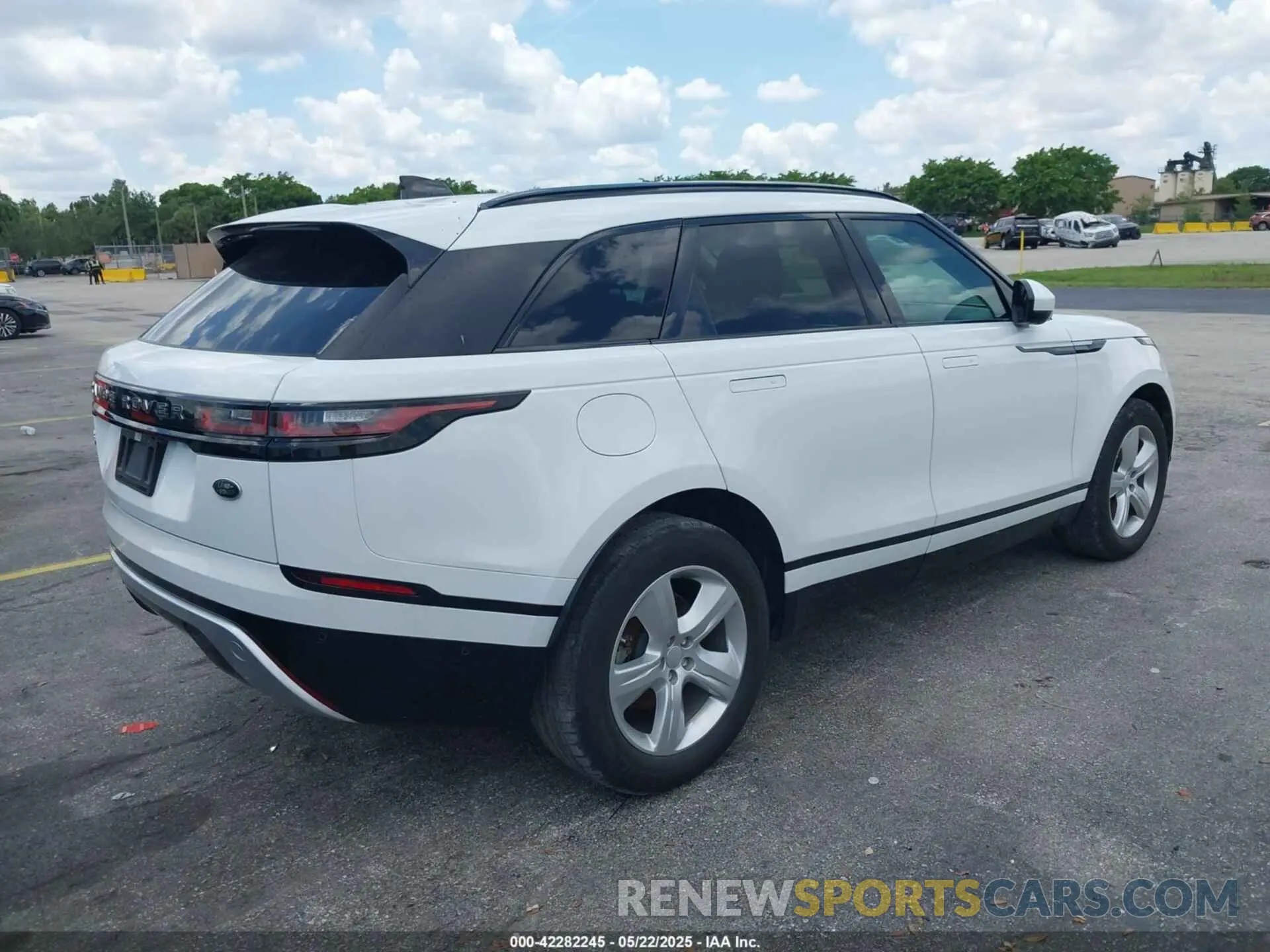4 Фотография поврежденного автомобиля SALYJ2EX9MA307337 LAND ROVER RANGE ROVER VELAR 2021