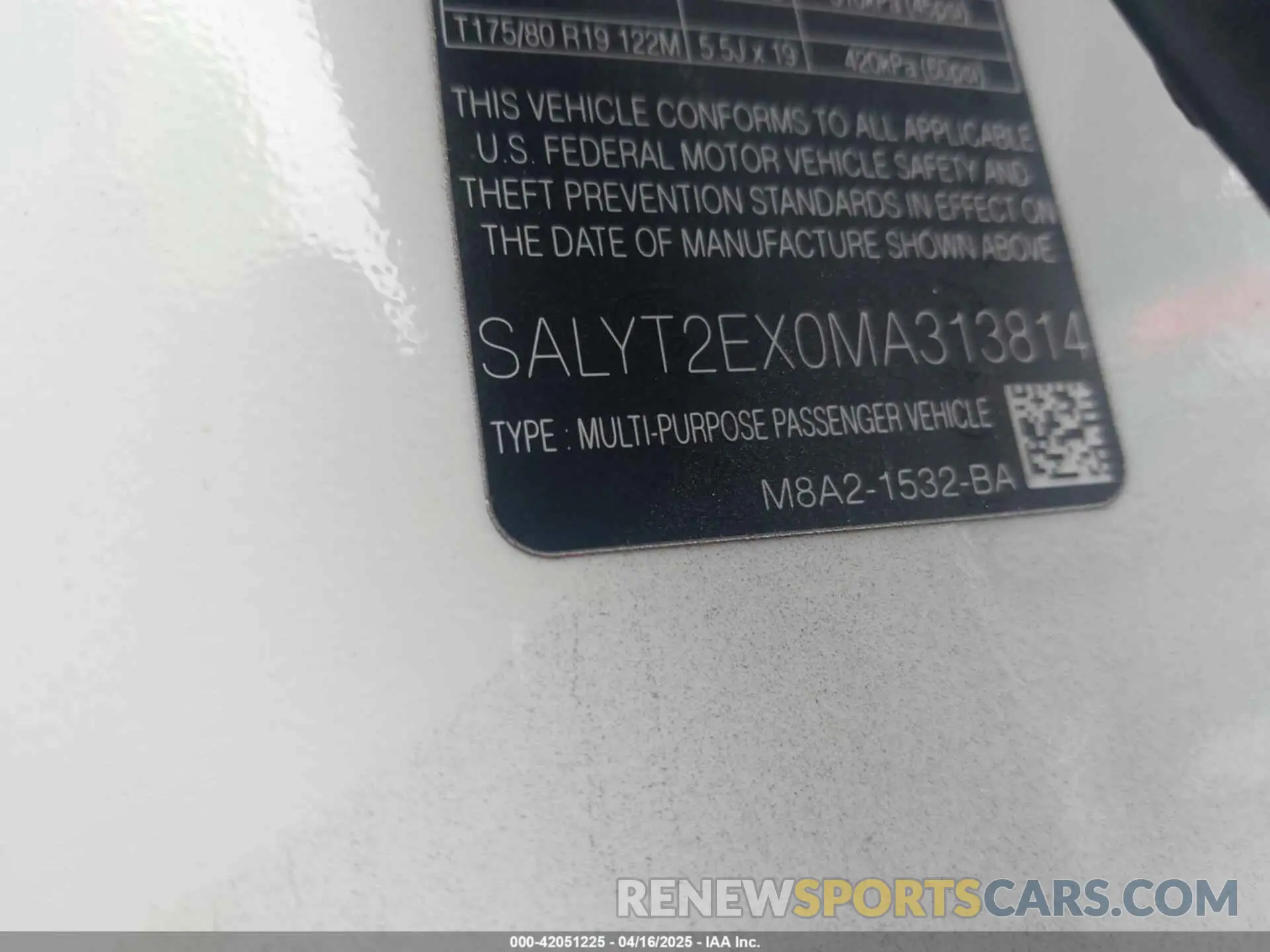 9 Фотография поврежденного автомобиля SALYT2EX0MA313814 LAND ROVER RANGE ROVER VELAR 2021