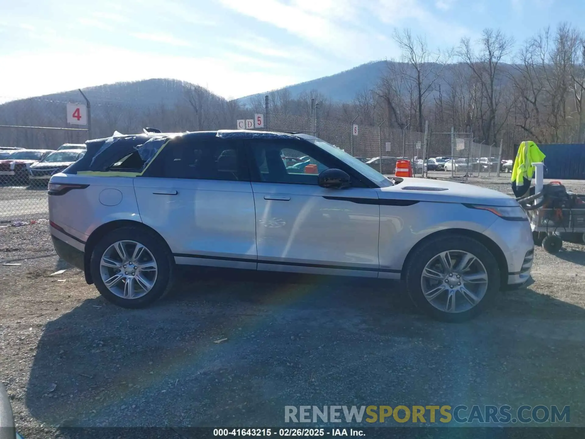 13 Фотография поврежденного автомобиля SALYT2EX1MA306855 LAND ROVER RANGE ROVER VELAR 2021