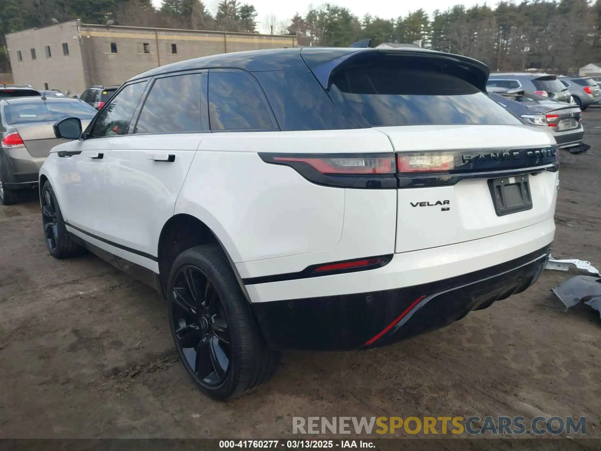 15 Photograph of a damaged car SALYT2EX5MA321200 LAND ROVER RANGE ROVER VELAR 2021