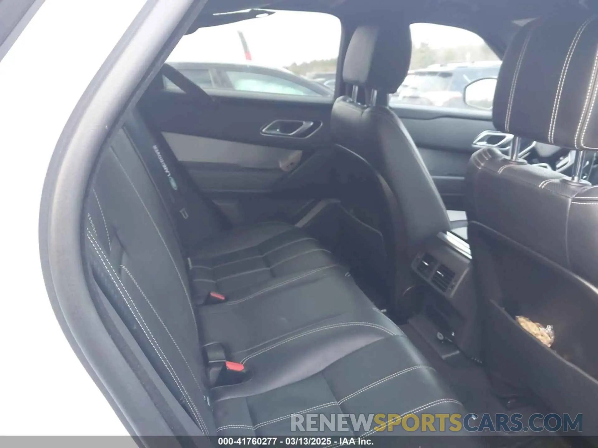 8 Photograph of a damaged car SALYT2EX5MA321200 LAND ROVER RANGE ROVER VELAR 2021