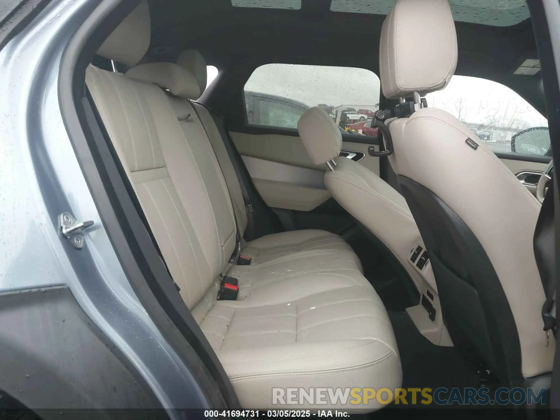 8 Photograph of a damaged car SALYT2EX7MA313759 LAND ROVER RANGE ROVER VELAR 2021