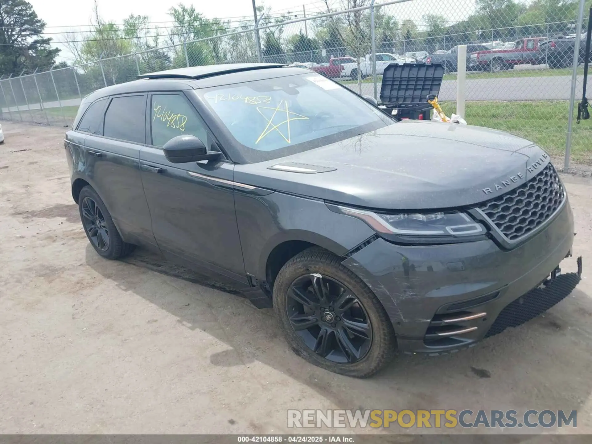 1 Фотография поврежденного автомобиля SALYT2EX8MA323426 LAND ROVER RANGE ROVER VELAR 2021