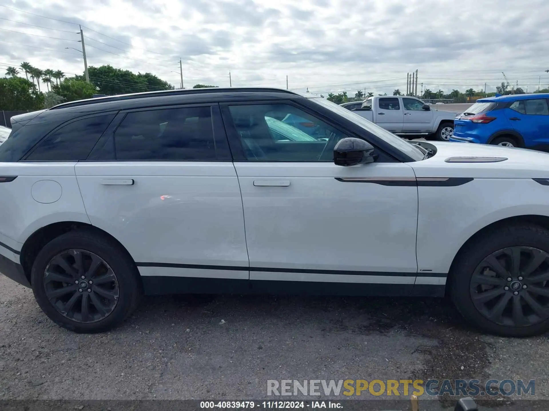 13 Photograph of a damaged car SALYT2EXXMA308295 LAND ROVER RANGE ROVER VELAR 2021
