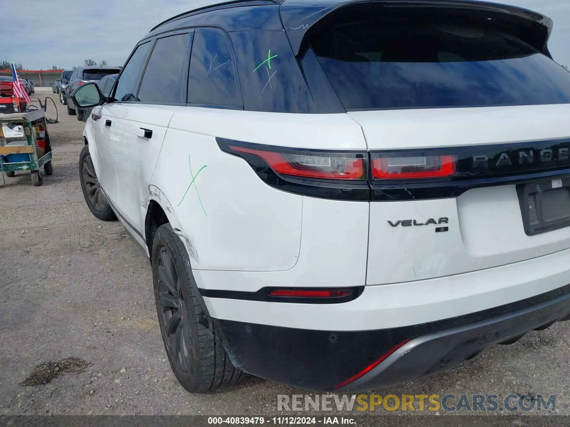 19 Photograph of a damaged car SALYT2EXXMA308295 LAND ROVER RANGE ROVER VELAR 2021