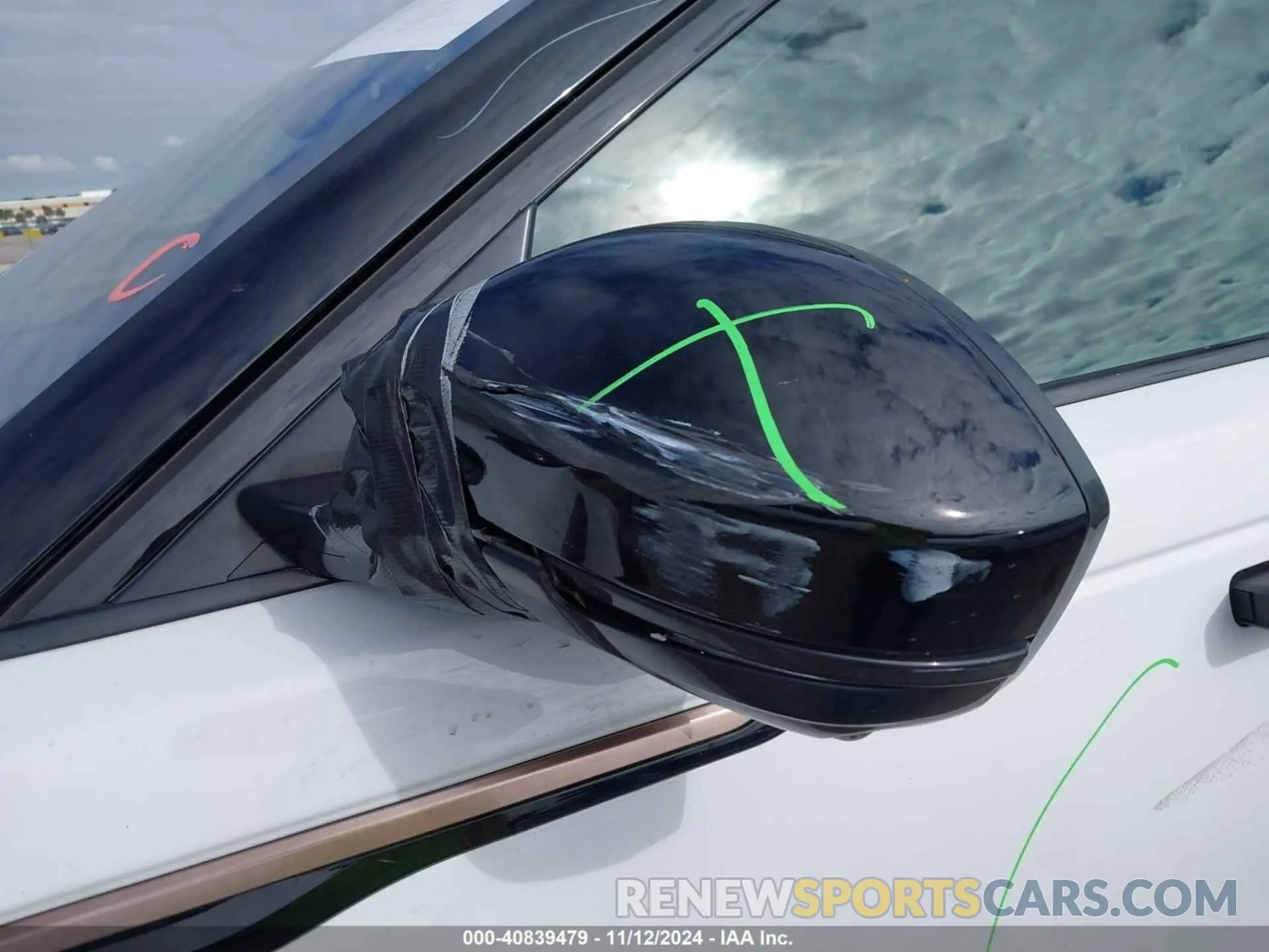 21 Photograph of a damaged car SALYT2EXXMA308295 LAND ROVER RANGE ROVER VELAR 2021