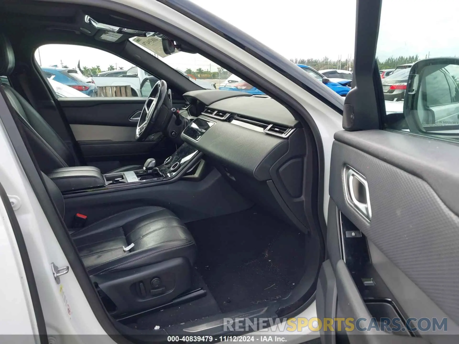 5 Photograph of a damaged car SALYT2EXXMA308295 LAND ROVER RANGE ROVER VELAR 2021