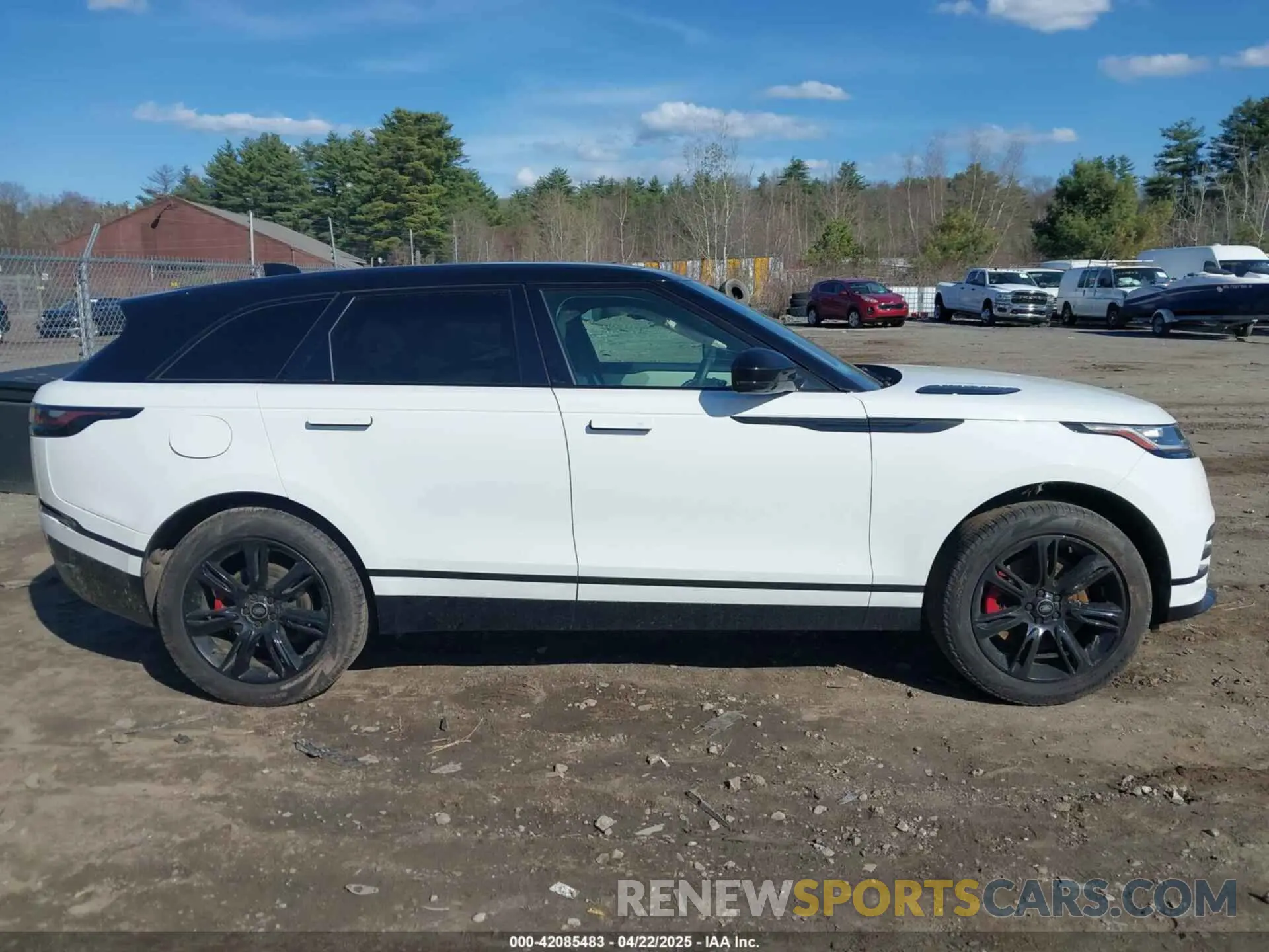 13 Photograph of a damaged car SALYT2EU7PA357867 LAND ROVER RANGE ROVER VELAR 2023