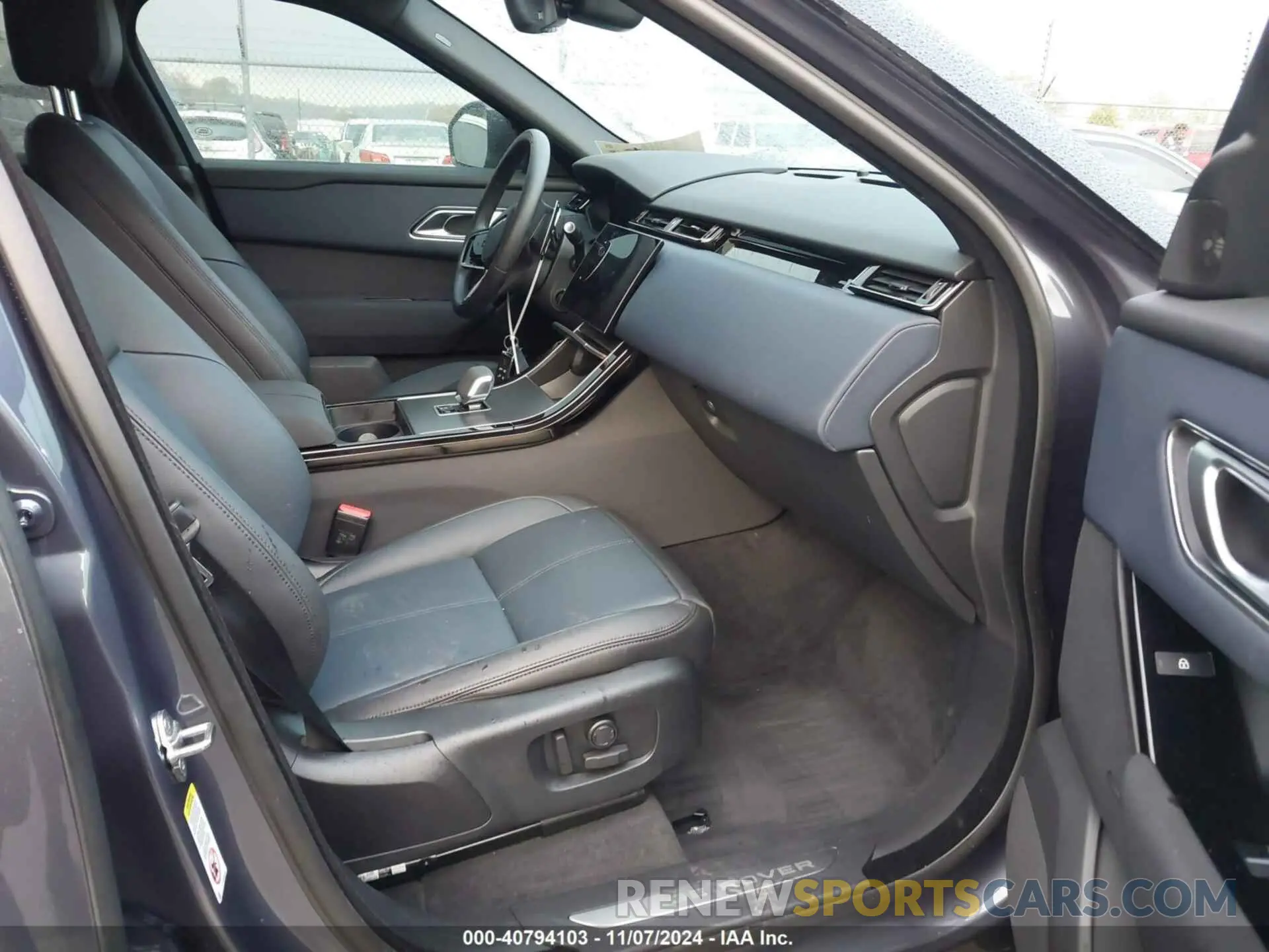 5 Photograph of a damaged car SALYL2EX6RA375287 LAND ROVER RANGE ROVER VELAR 2024