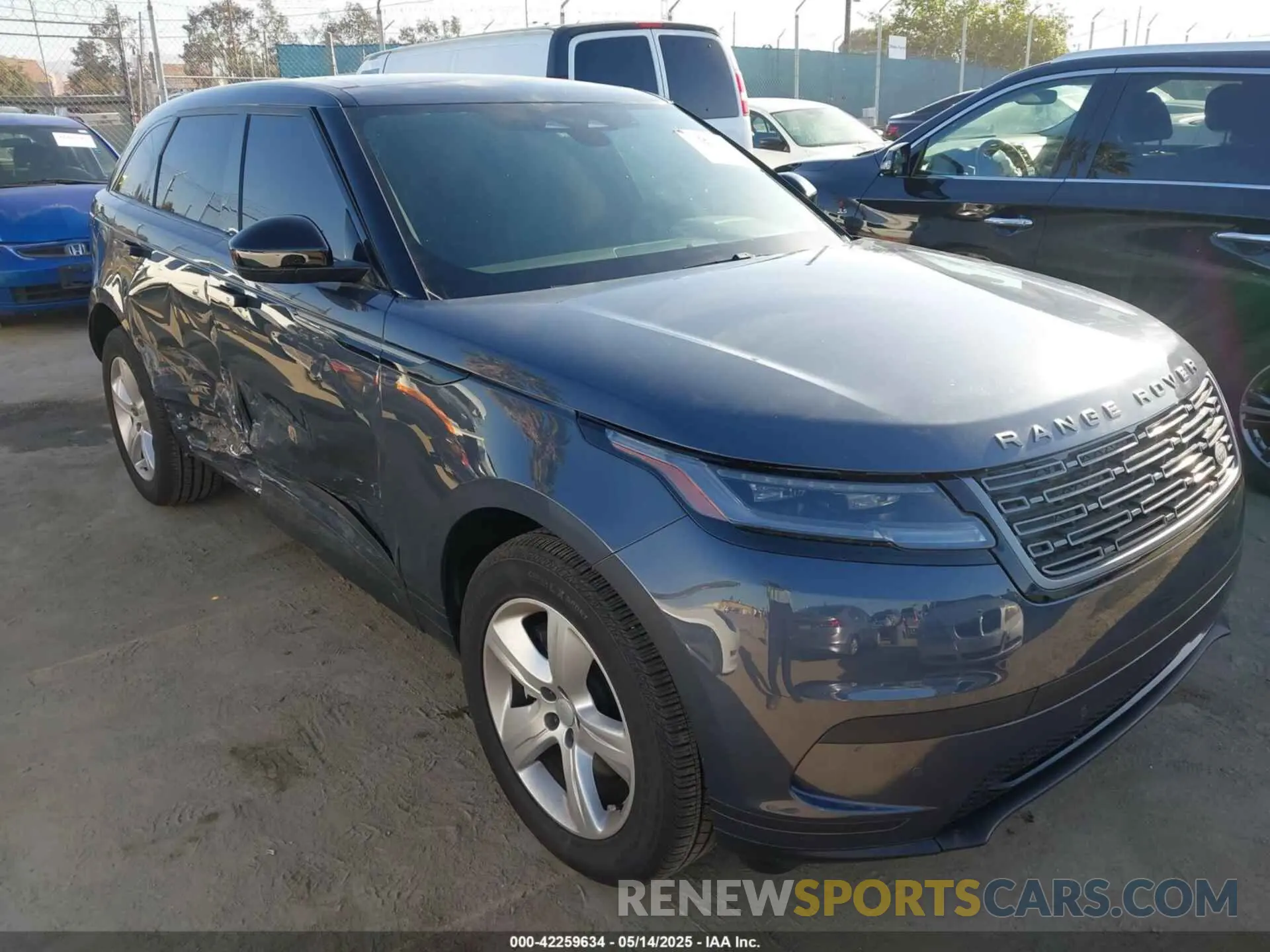 1 Photograph of a damaged car SALYJ2EX5SA392822 LAND ROVER RANGE ROVER VELAR 2025