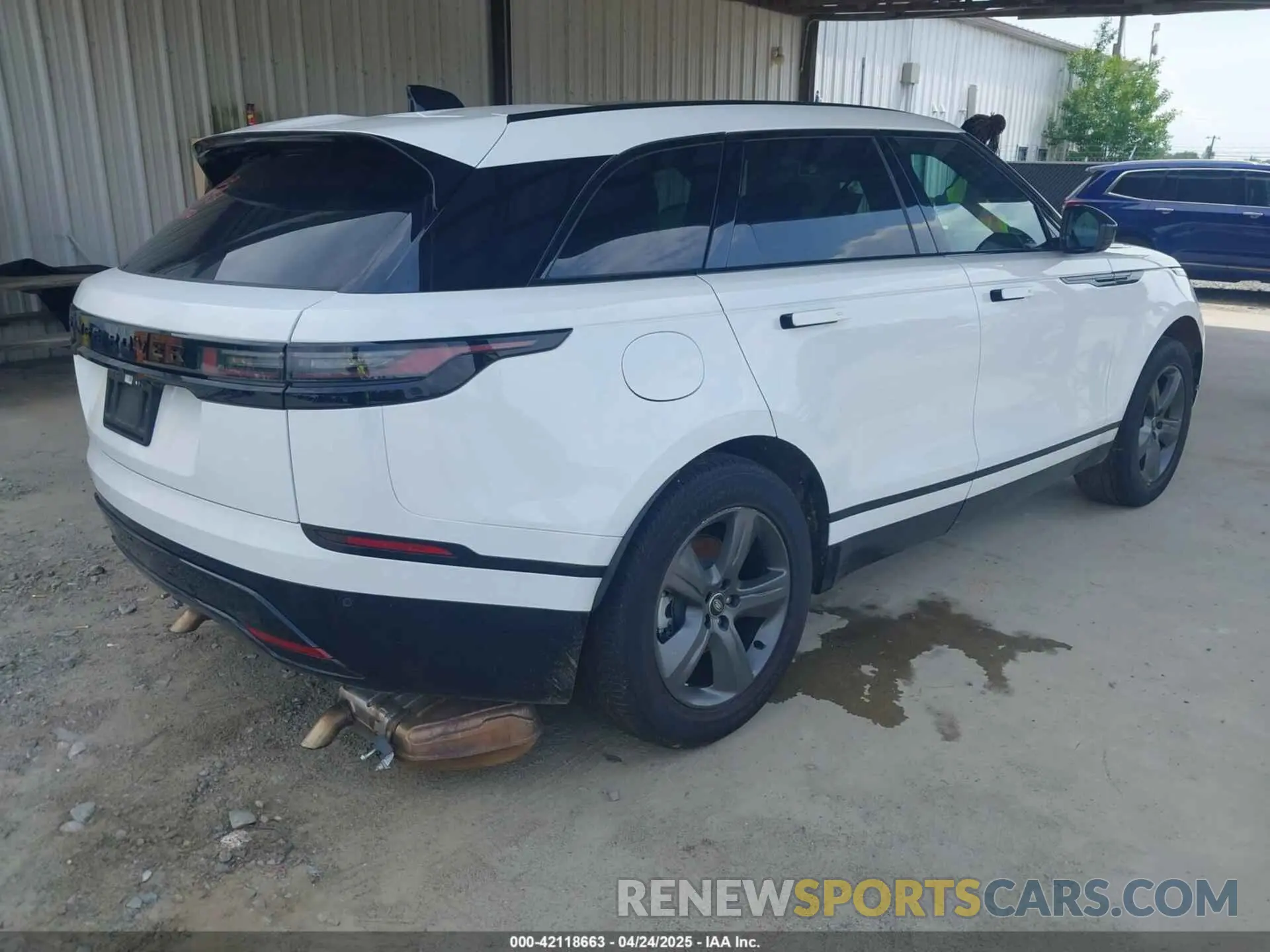 4 Фотография поврежденного автомобиля SALYL2EX2SA810750 LAND ROVER RANGE ROVER VELAR 2025