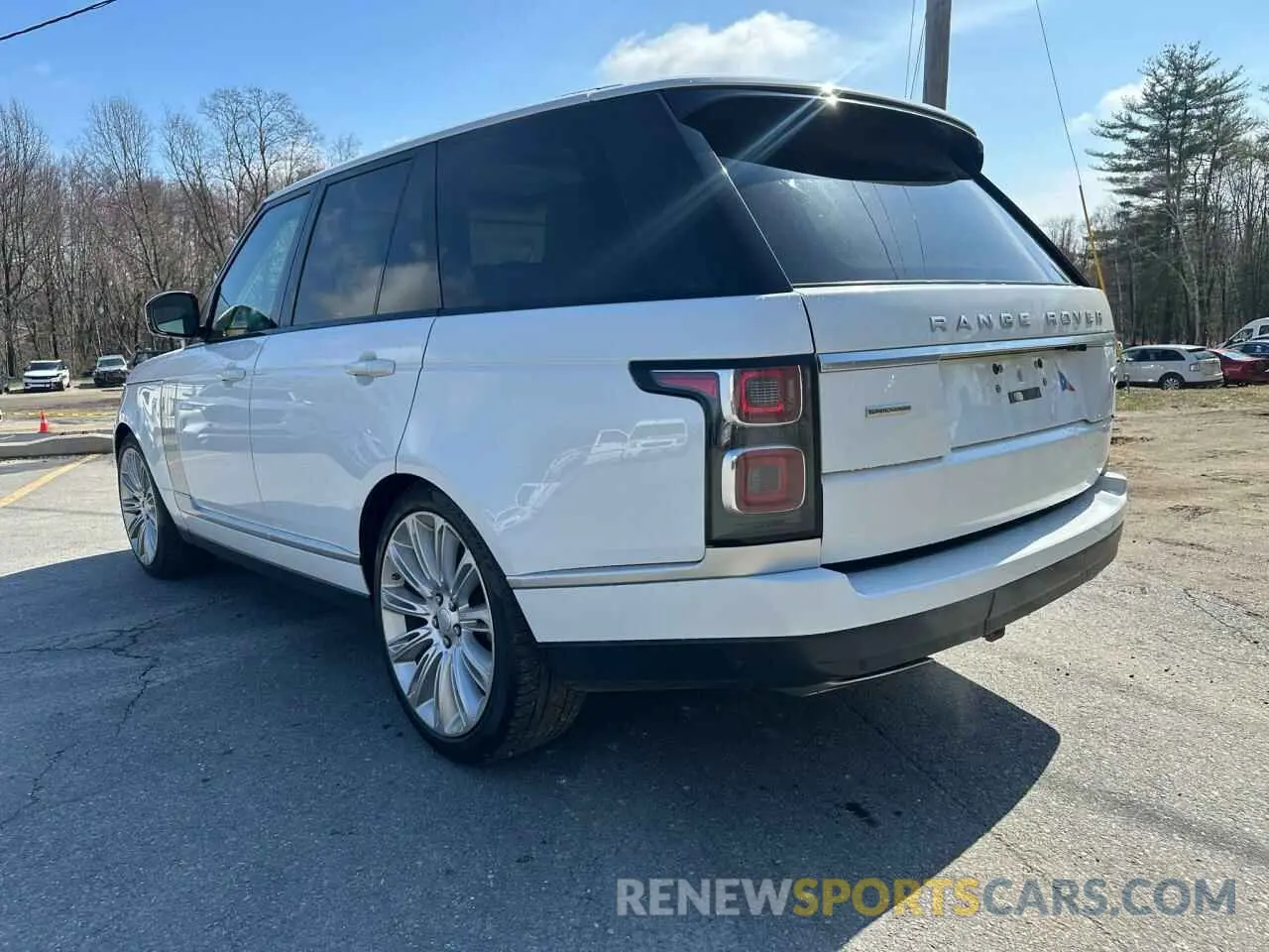 2 Photograph of a damaged car SALGS2RE0KA538934 LAND ROVER RANGEROVER 2019