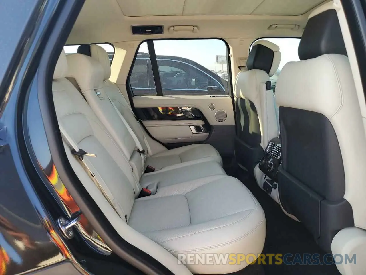 11 Фотография поврежденного автомобиля SALGS2RE4KA541142 LAND ROVER RANGEROVER 2019