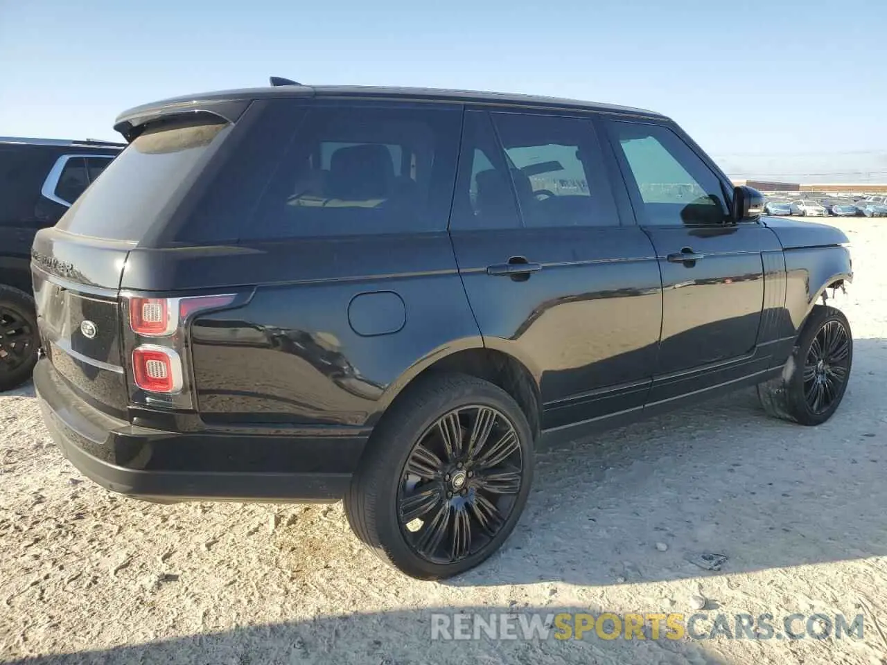 3 Фотография поврежденного автомобиля SALGS2RE4KA541142 LAND ROVER RANGEROVER 2019