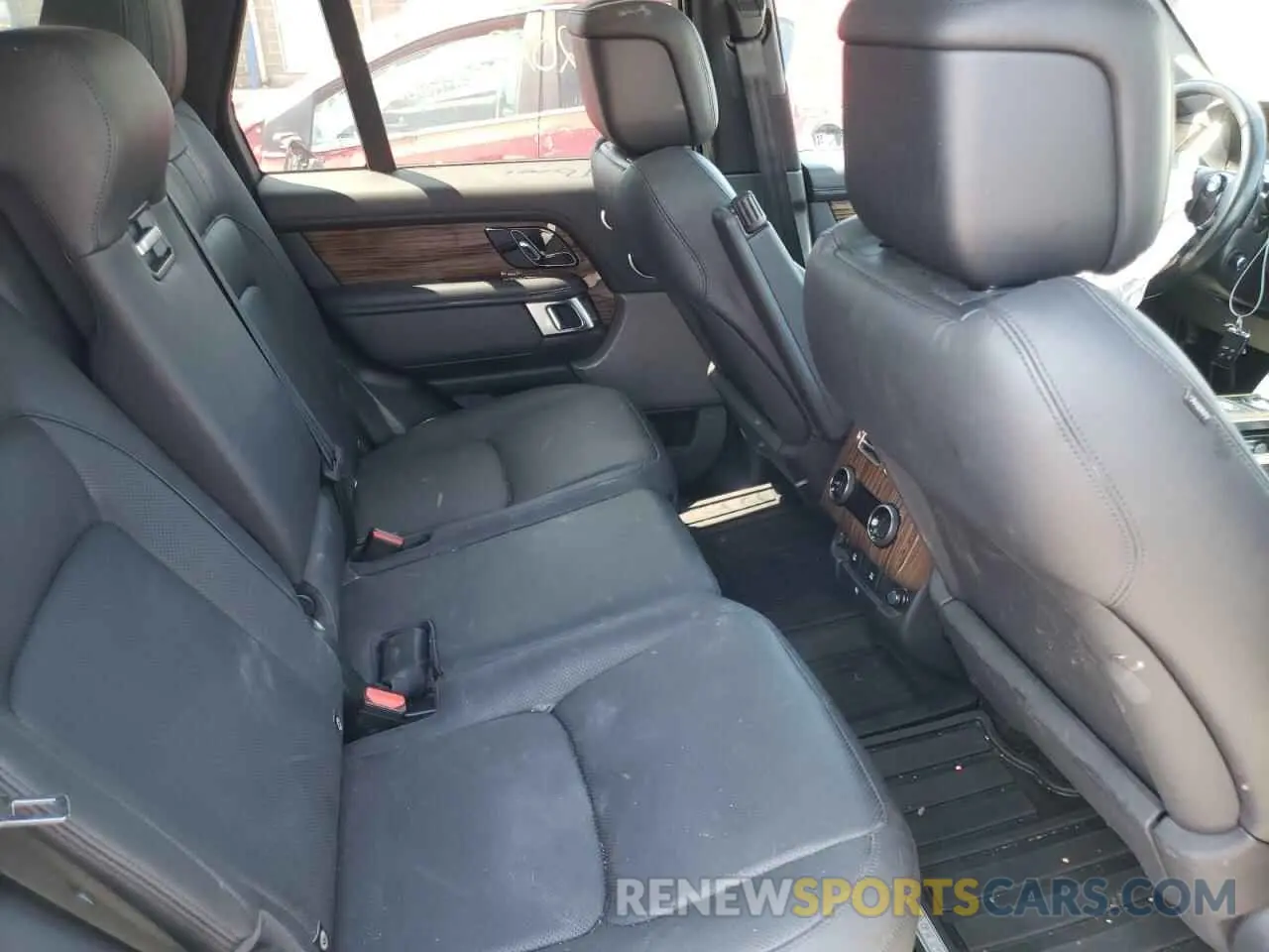 6 Photograph of a damaged car SALGS2RE5KA529162 LAND ROVER RANGEROVER 2019