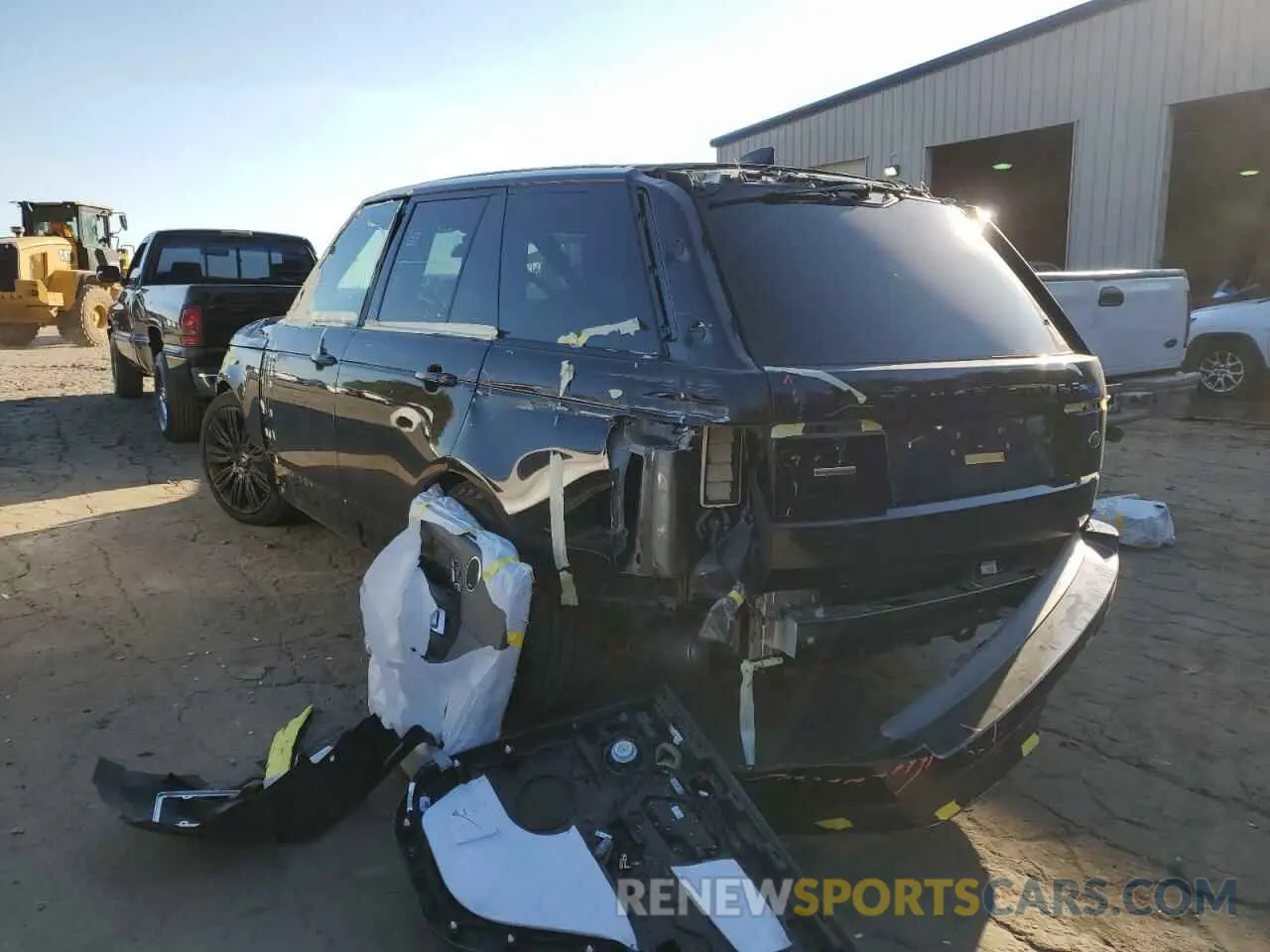 3 Photograph of a damaged car SALGS2RE8KA543329 LAND ROVER RANGEROVER 2019
