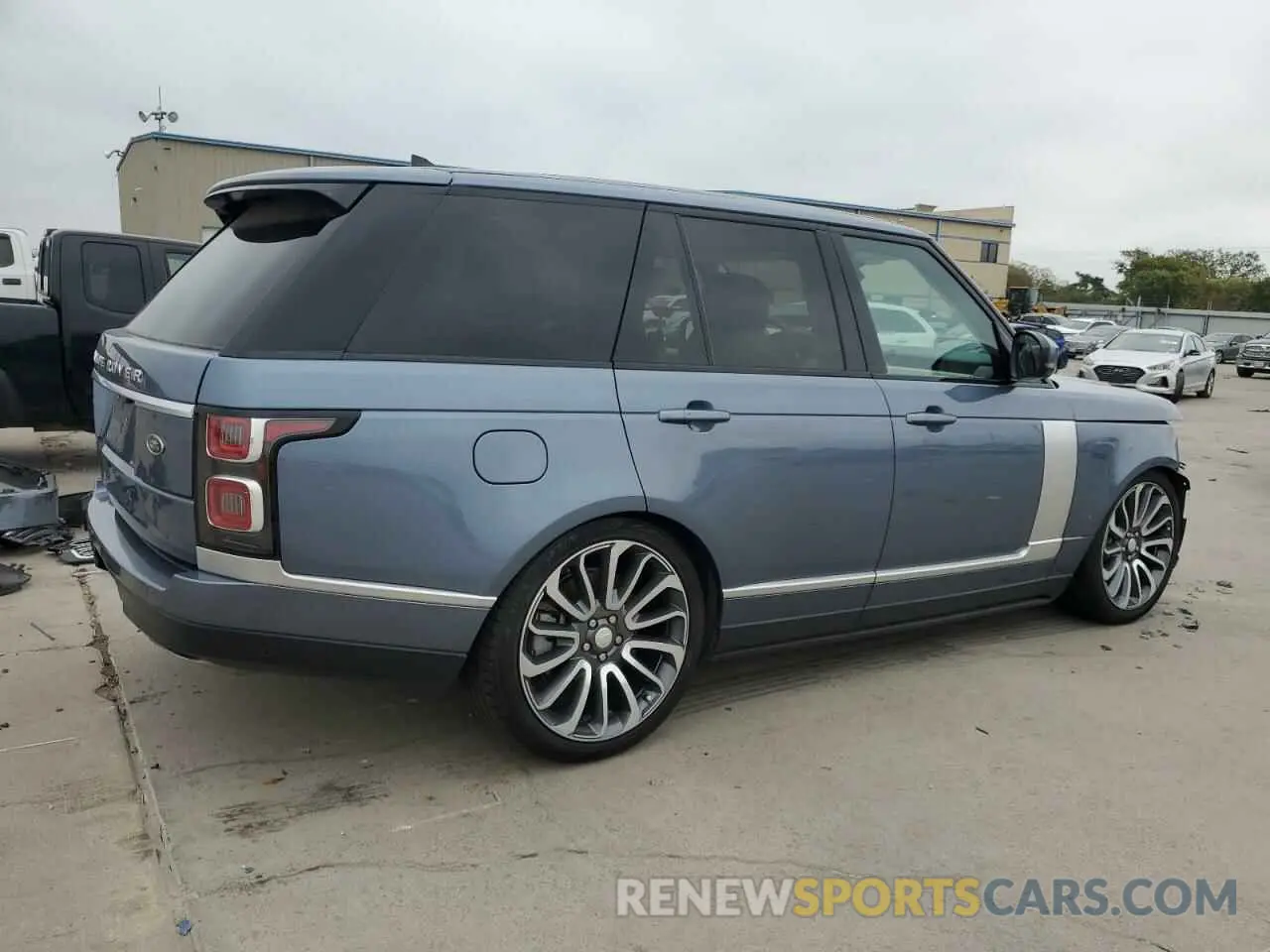 3 Фотография поврежденного автомобиля SALGS2RE8KA547462 LAND ROVER RANGEROVER 2019