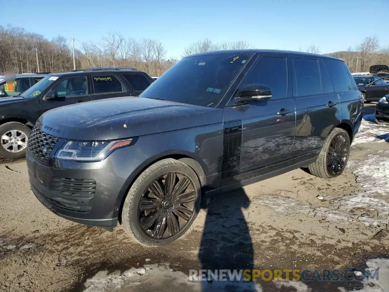 1 Photograph of a damaged car SALGS2SV2KA564400 LAND ROVER RANGEROVER 2019