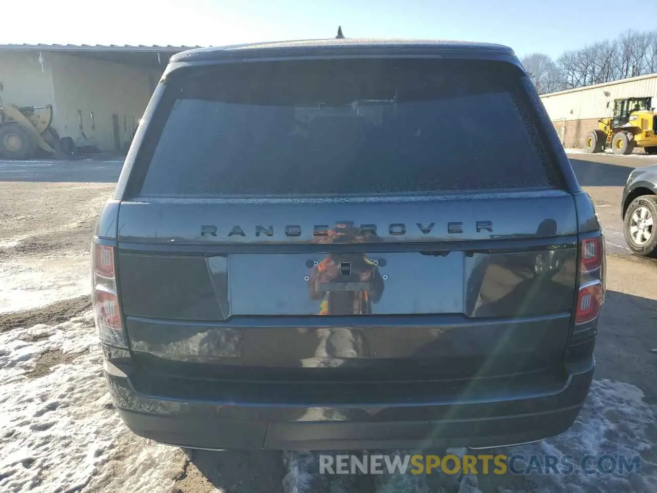 6 Photograph of a damaged car SALGS2SV2KA564400 LAND ROVER RANGEROVER 2019