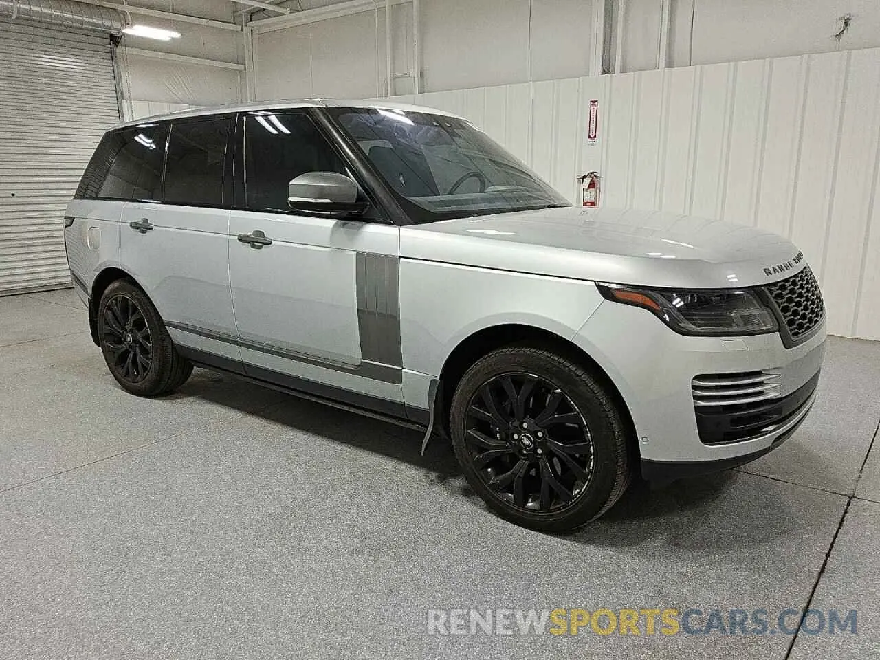 4 Photograph of a damaged car SALGS2SV4KA553852 LAND ROVER RANGEROVER 2019