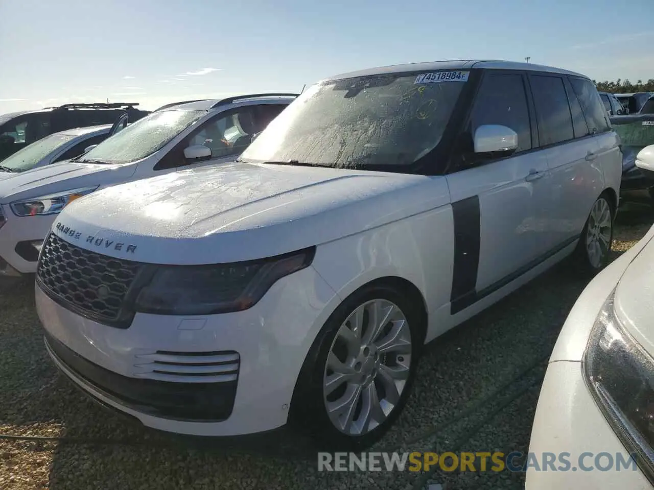 1 Фотография поврежденного автомобиля SALGS2SV7KA532350 LAND ROVER RANGEROVER 2019