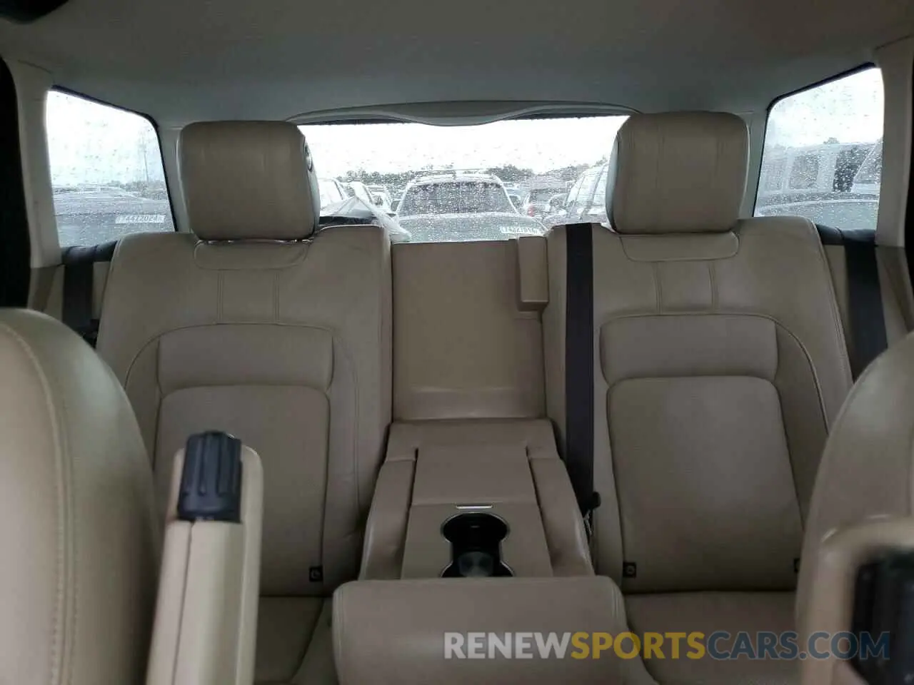 10 Фотография поврежденного автомобиля SALGS2SV7KA532350 LAND ROVER RANGEROVER 2019