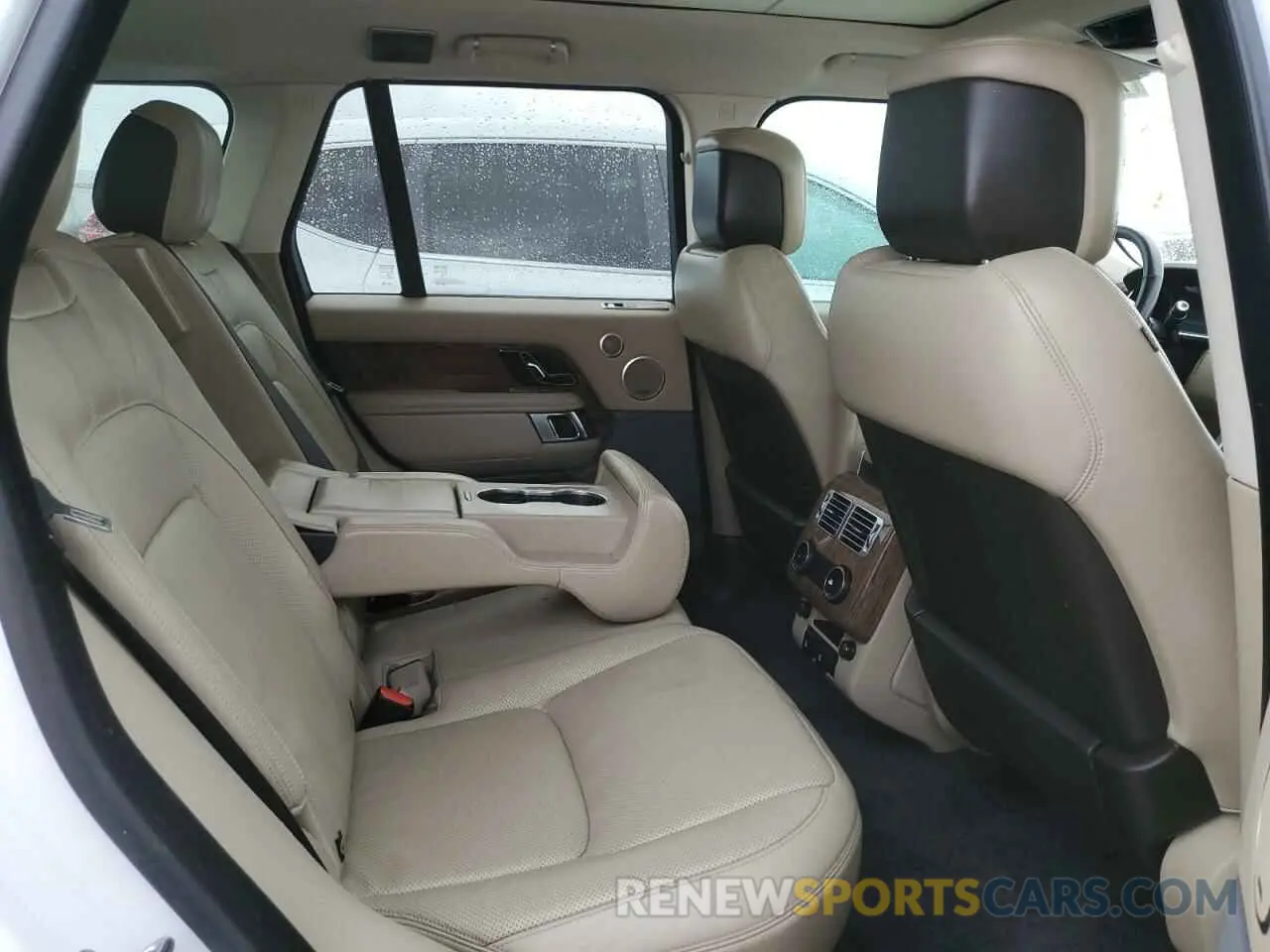 11 Фотография поврежденного автомобиля SALGS2SV7KA532350 LAND ROVER RANGEROVER 2019