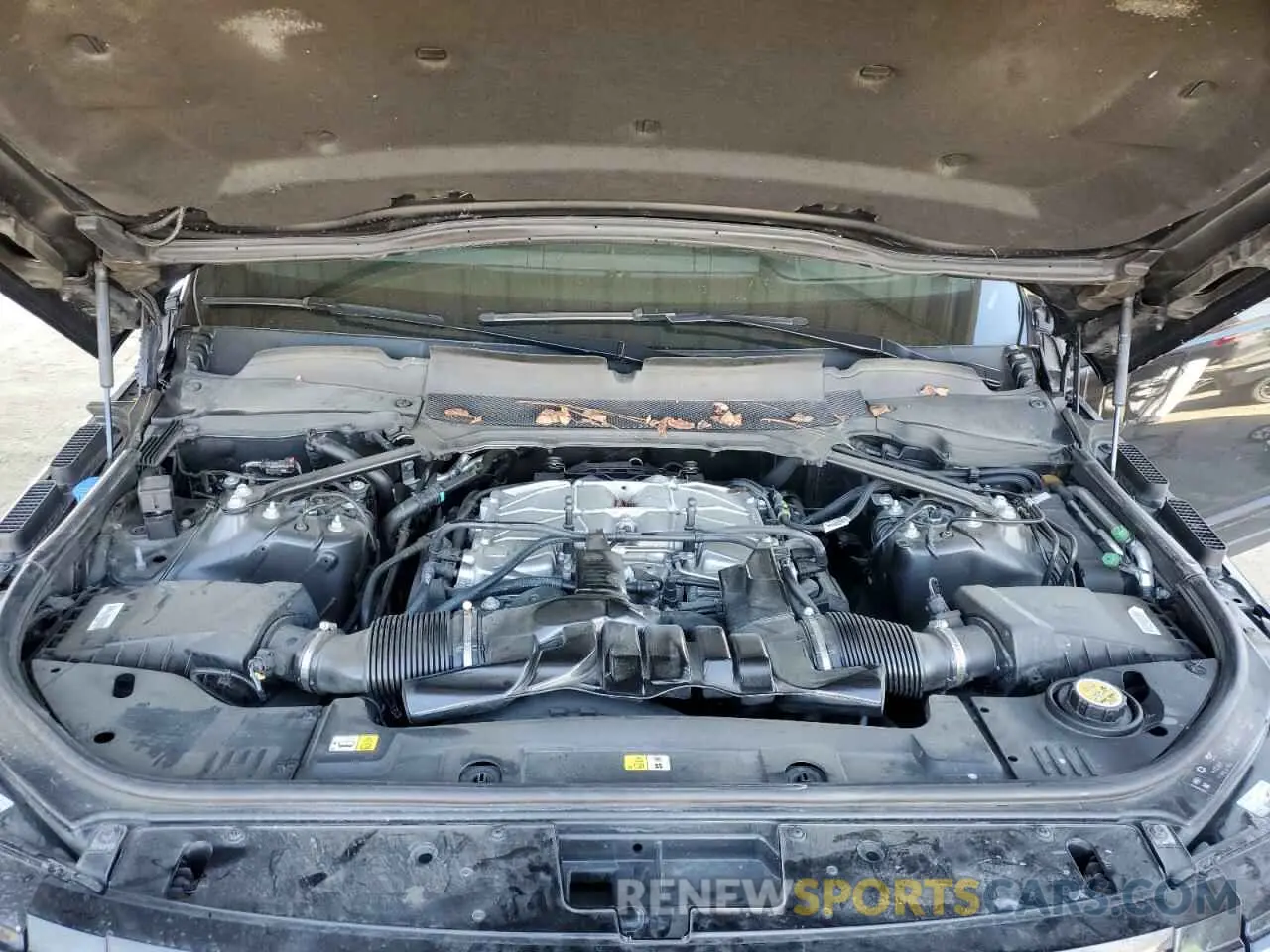 11 Photograph of a damaged car SALGS2SV7KA543459 LAND ROVER RANGEROVER 2019