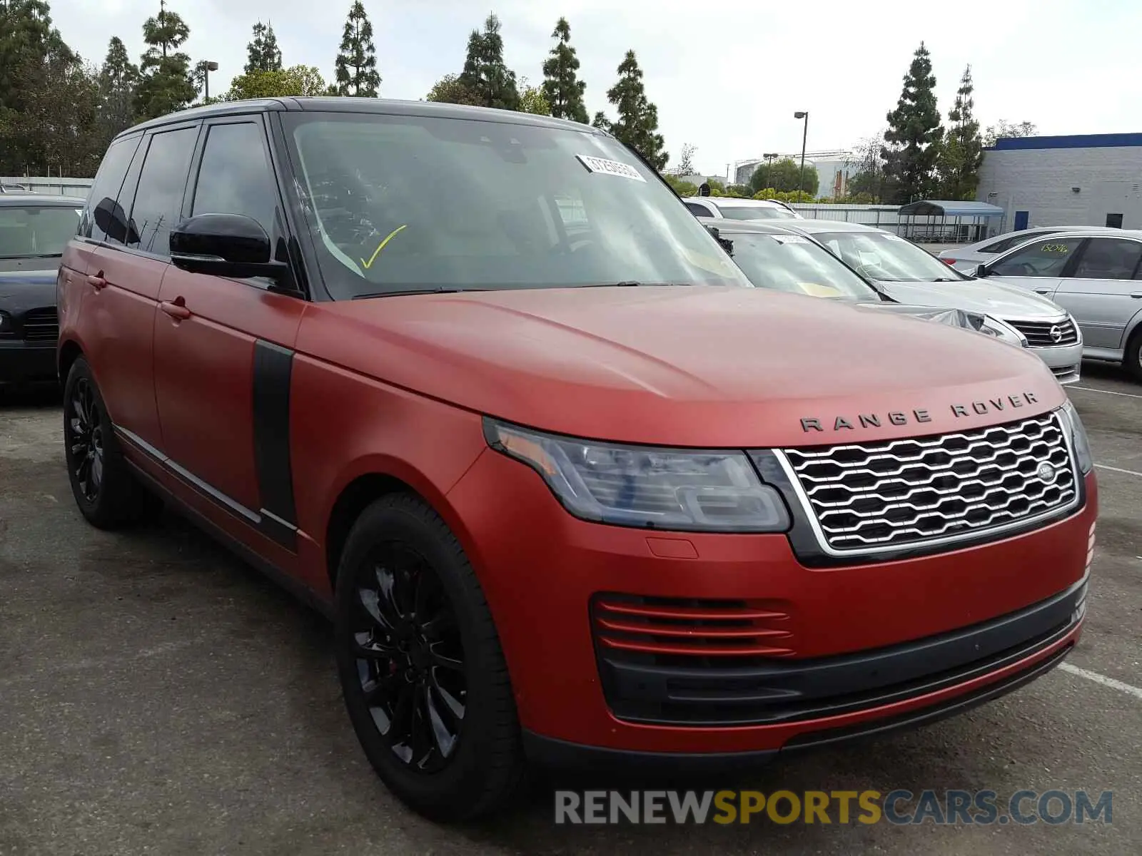 1 Photograph of a damaged car SALGS2SV8KA532096 LAND ROVER RANGEROVER 2019