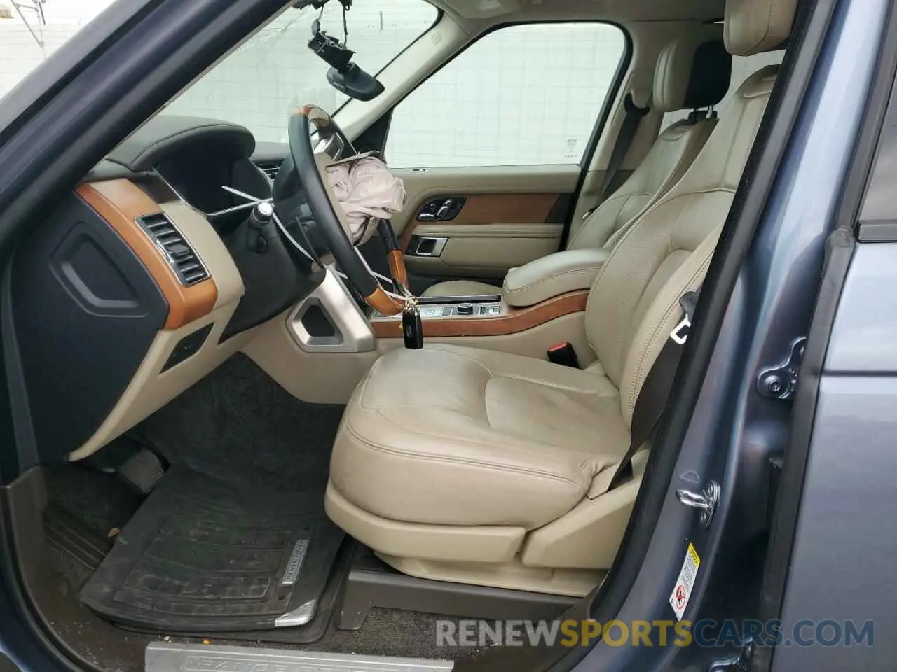 7 Фотография поврежденного автомобиля SALGS2SV9KA550350 LAND ROVER RANGEROVER 2019
