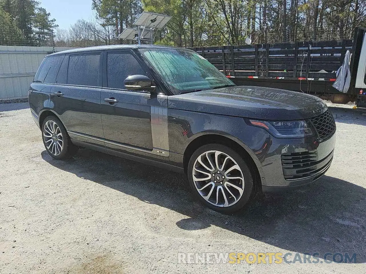 4 Photograph of a damaged car SALGS5RE9KA528226 LAND ROVER RANGEROVER 2019