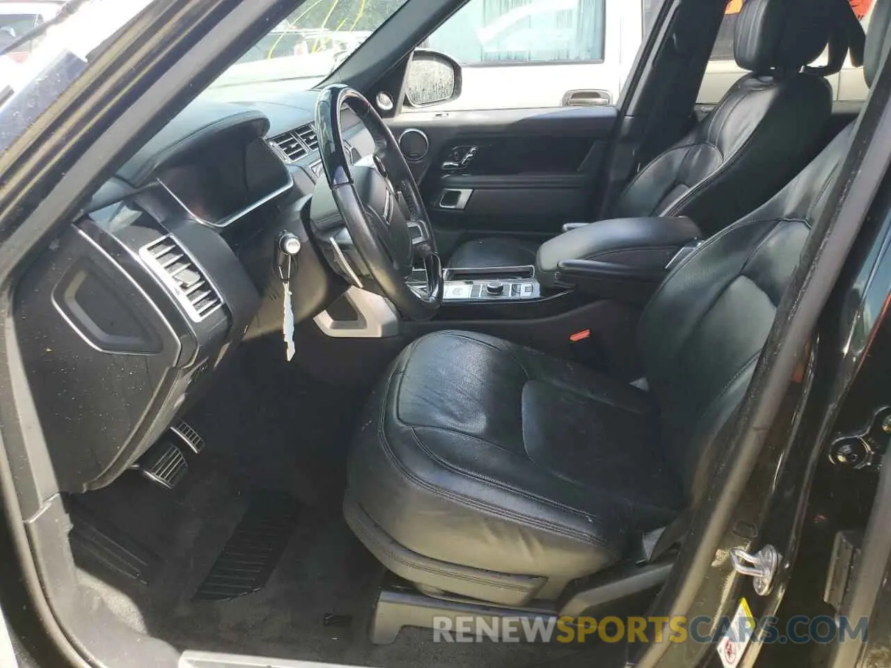 7 Photograph of a damaged car SALGV2RE0KA541758 LAND ROVER RANGEROVER 2019