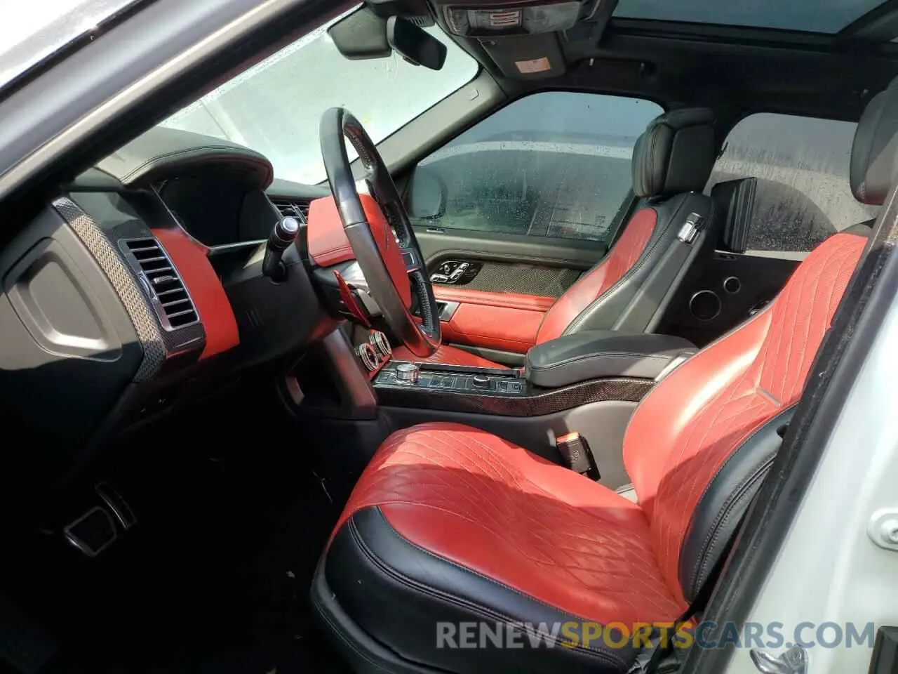 7 Photograph of a damaged car SALGW2SEXKA530547 LAND ROVER RANGEROVER 2019