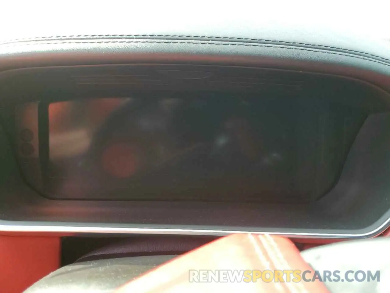 9 Photograph of a damaged car SALGW2SEXKA530547 LAND ROVER RANGEROVER 2019