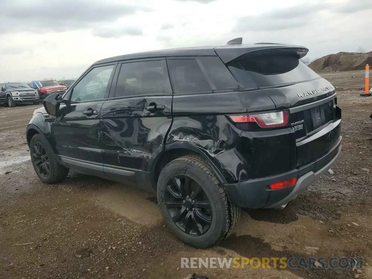 2 Photograph of a damaged car SALVP2RX2KH345461 LAND ROVER RANGEROVER 2019