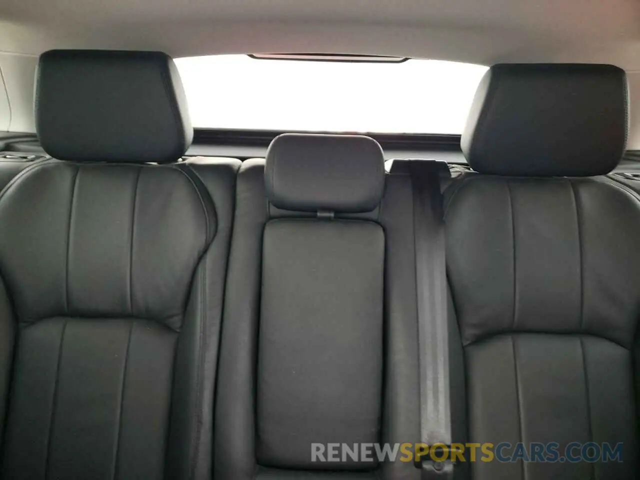 10 Photograph of a damaged car SALVP2RX2KH347646 LAND ROVER RANGEROVER 2019