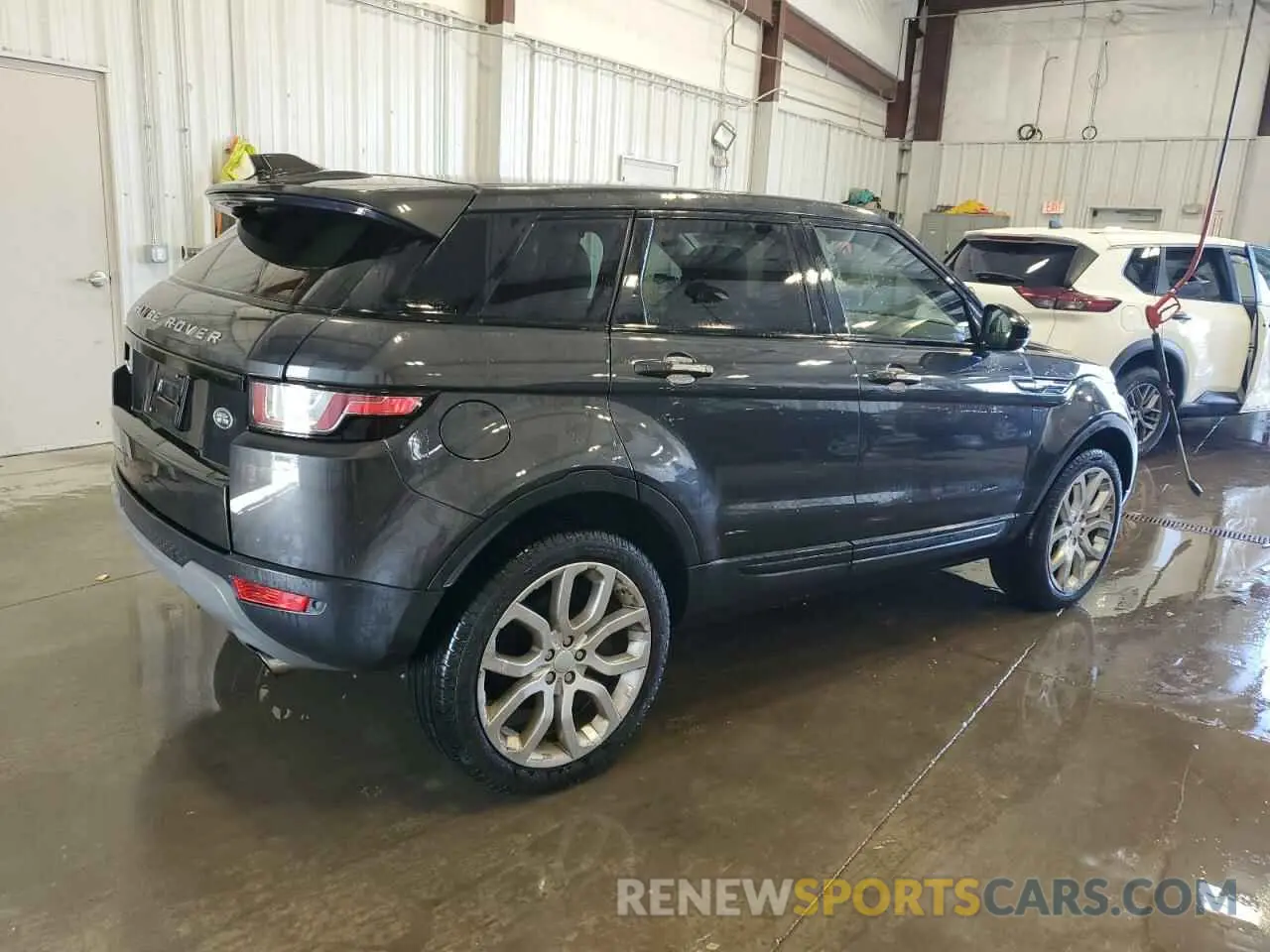 3 Photograph of a damaged car SALVP2RX3KH346859 LAND ROVER RANGEROVER 2019