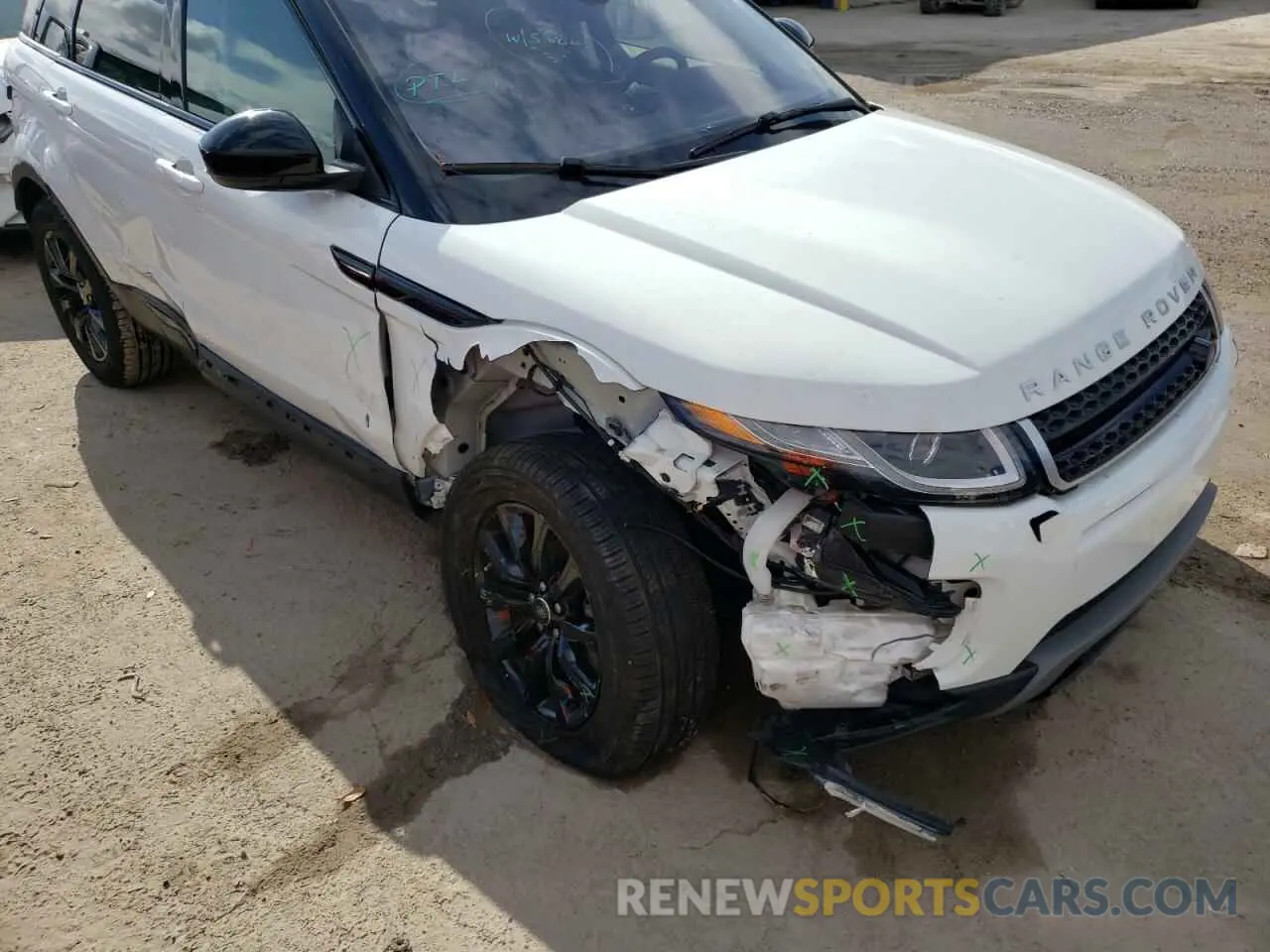 9 Фотография поврежденного автомобиля SALVP2RX4KH337989 LAND ROVER RANGEROVER 2019