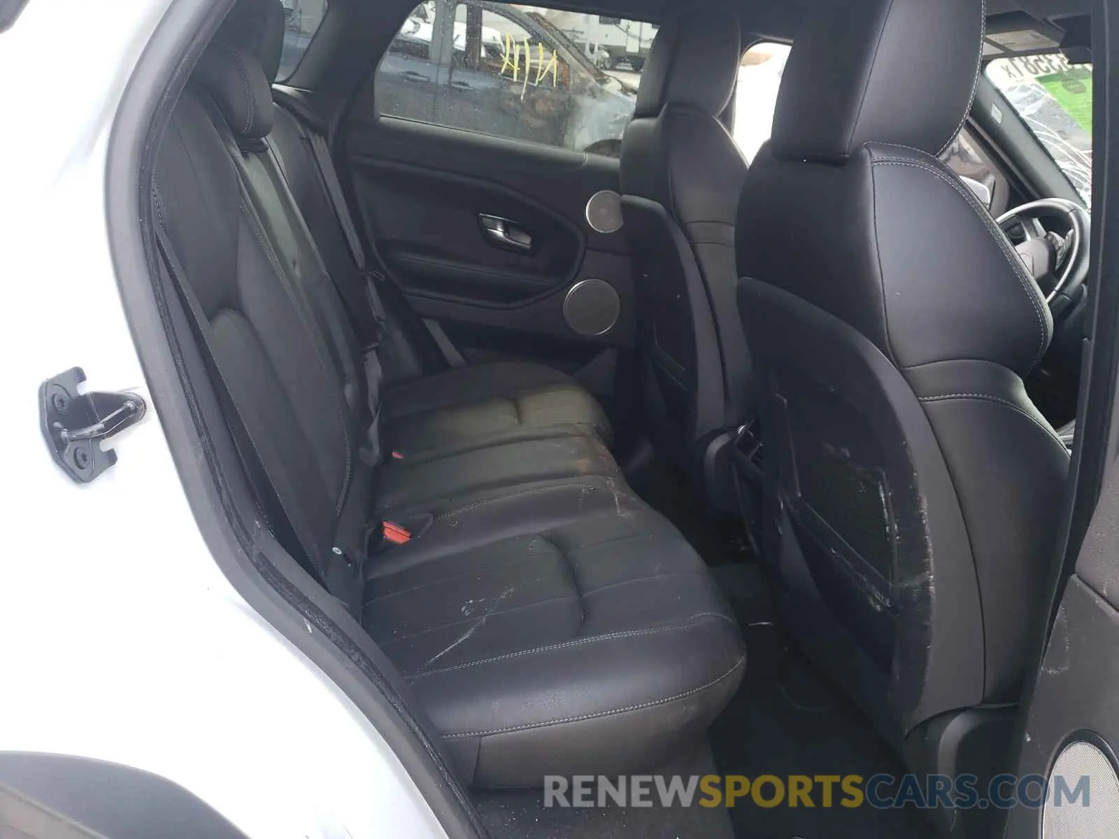 6 Photograph of a damaged car SALVP2RX5KH332963 LAND ROVER RANGEROVER 2019
