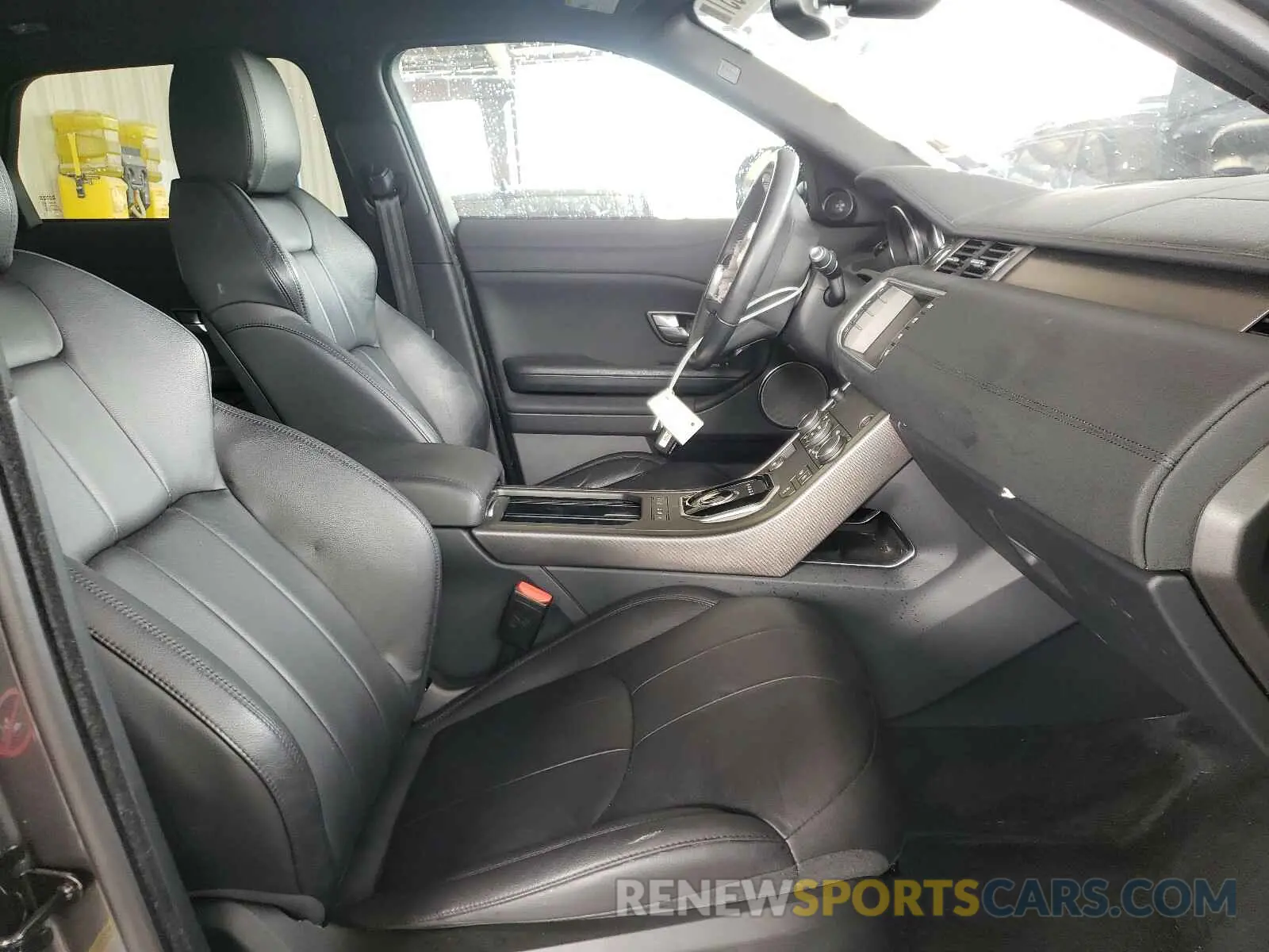 5 Photograph of a damaged car SALVP2RXXKH329413 LAND ROVER RANGEROVER 2019